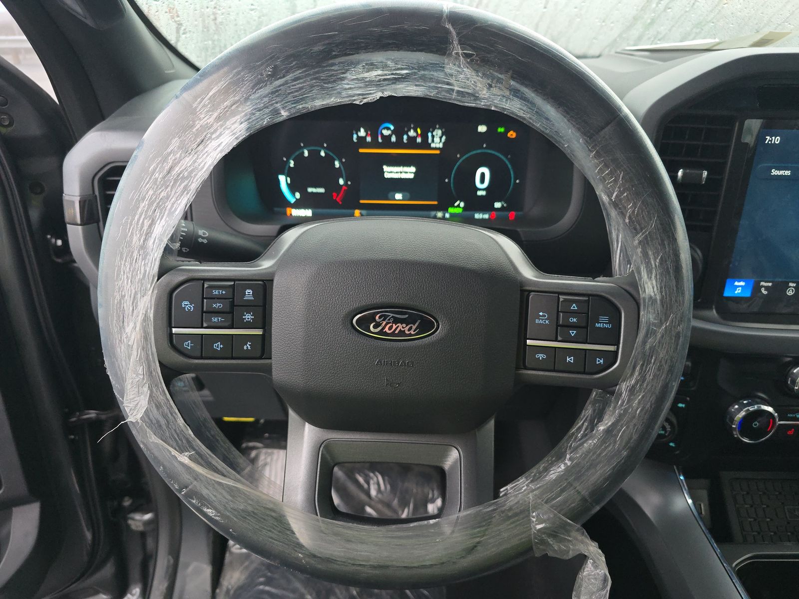 2025 Ford F-150 Hybrid XLT AWD