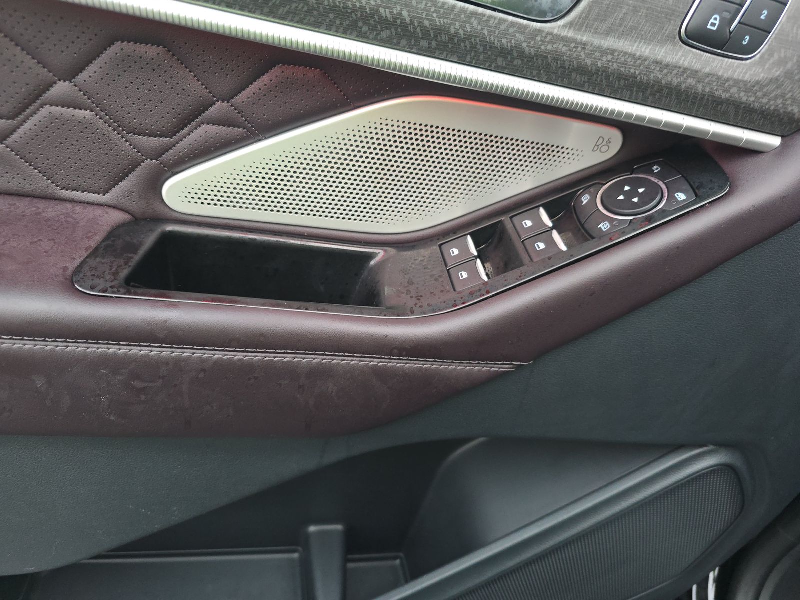 2025 Ford Explorer Platinum AWD