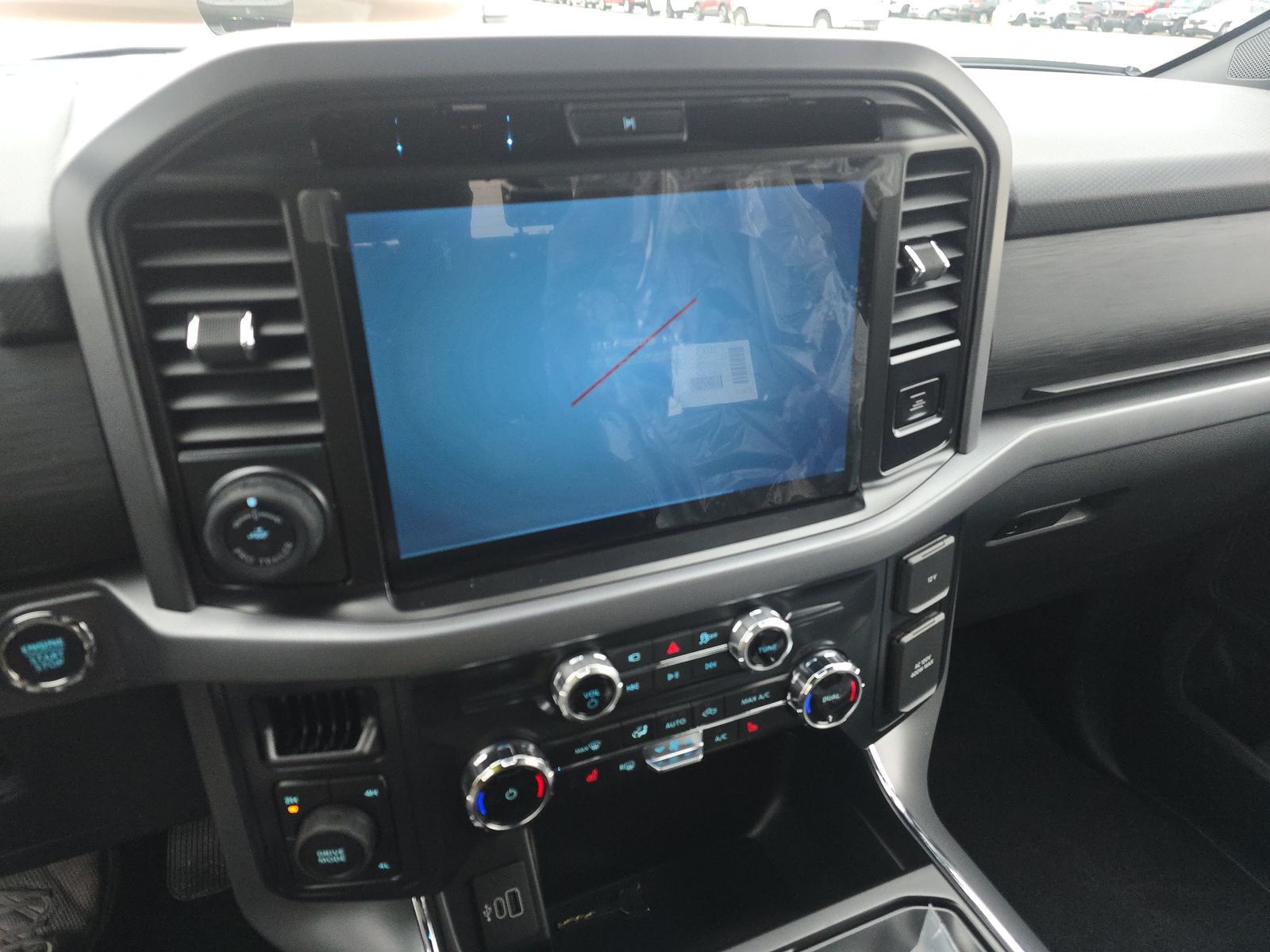 2025 Ford F-150 XLT AWD