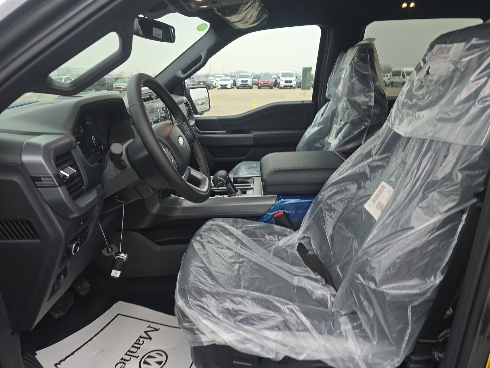 2025 Ford F-150 XLT AWD