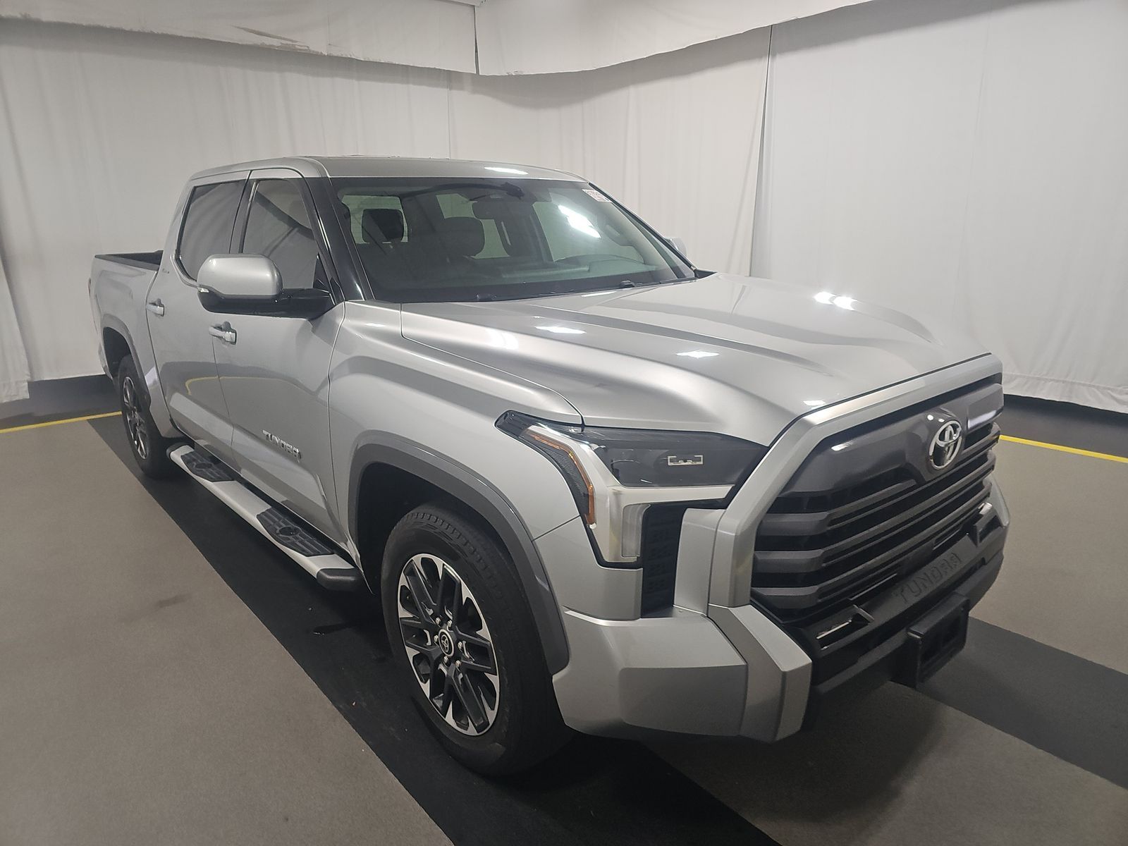 2022 Toyota Tundra Limited RWD
