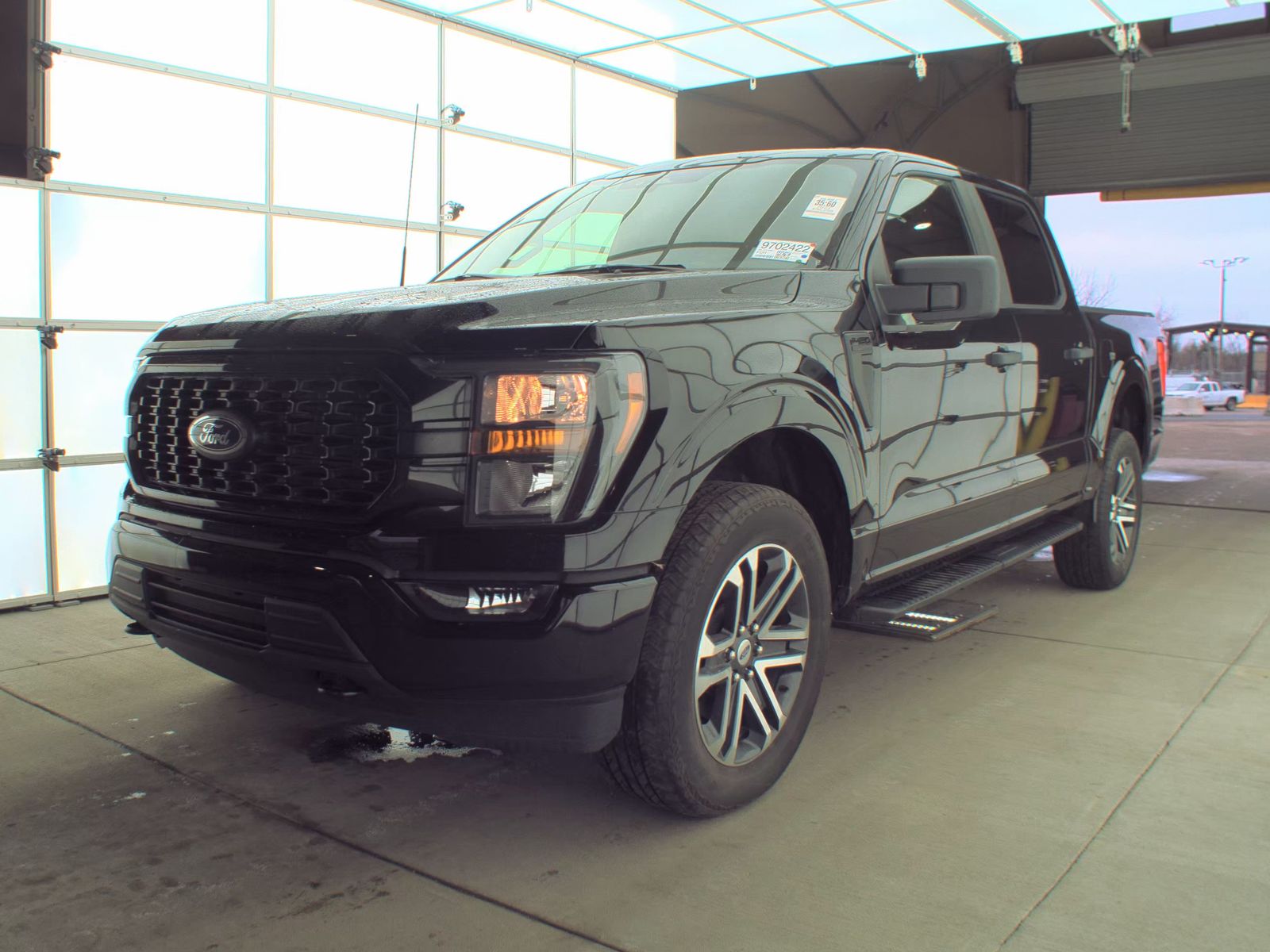 2023 Ford F-150 XL AWD