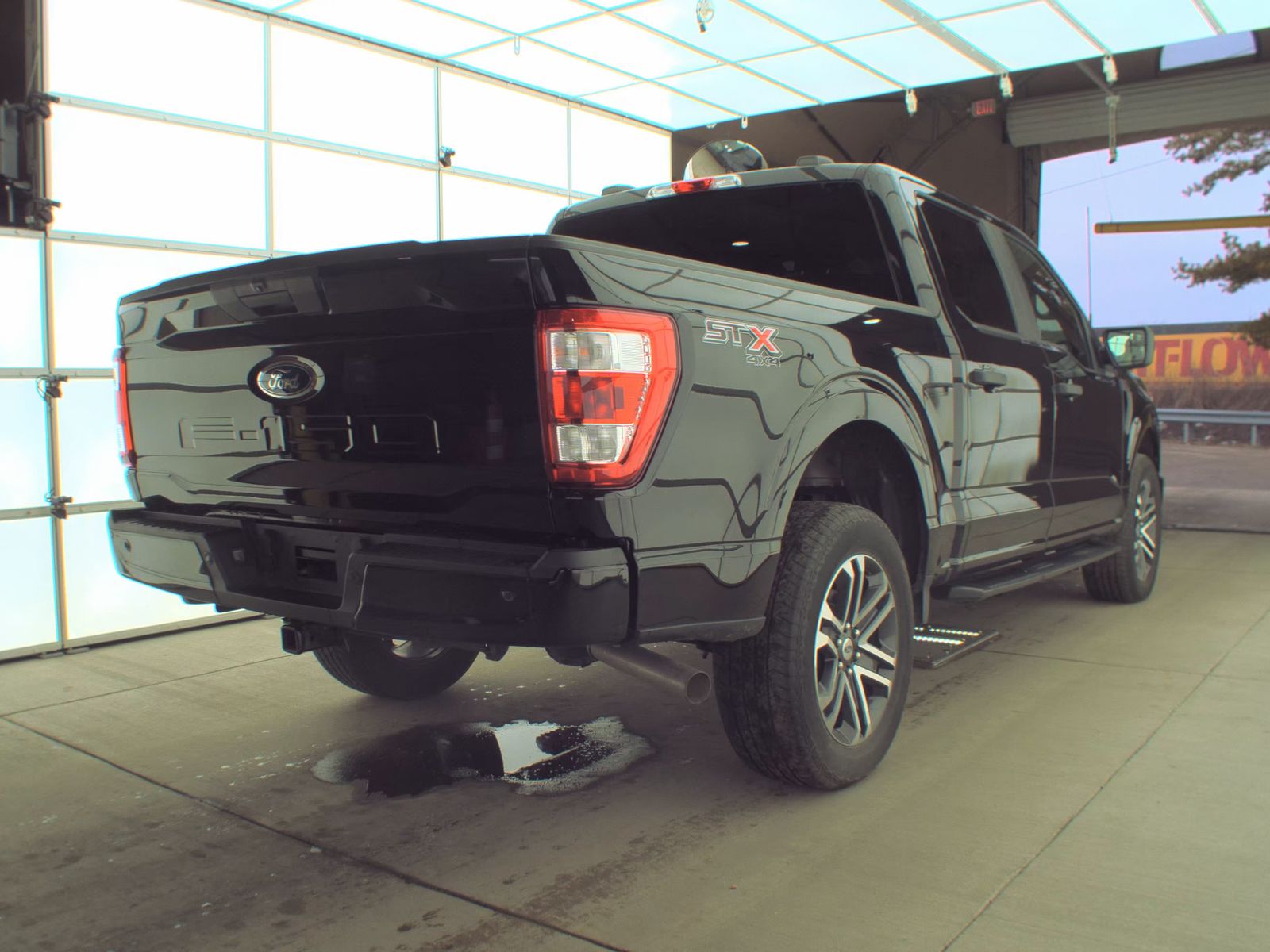 2023 Ford F-150 XL AWD