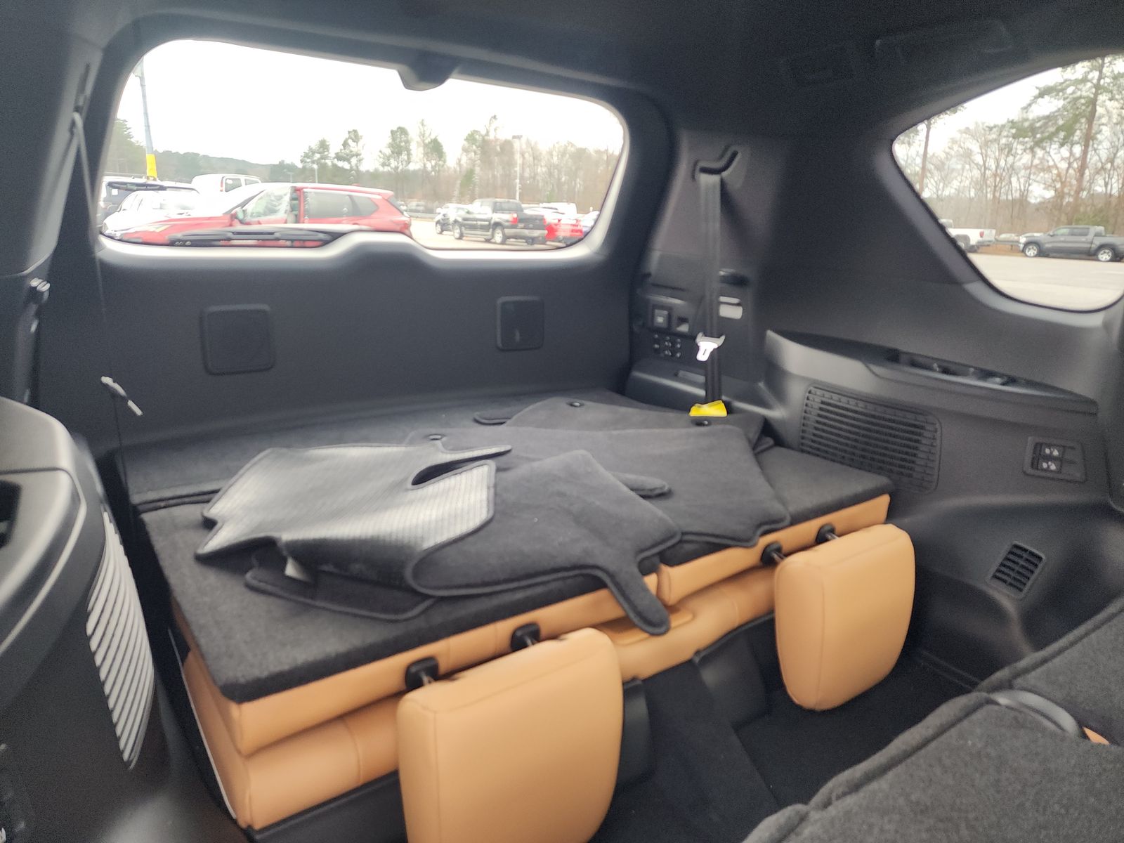 2025 Lexus LX LX 700h Luxury AWD