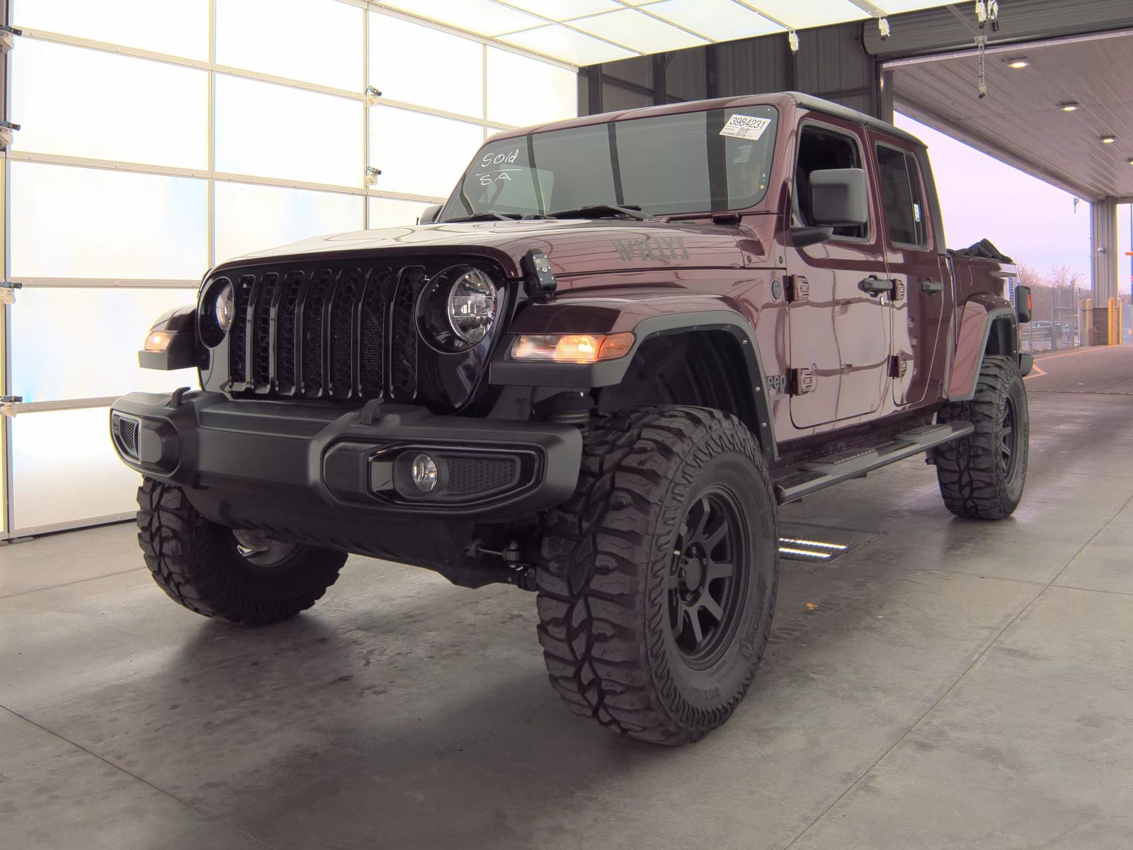 2021 Jeep Gladiator WILLYS SPORT's photo