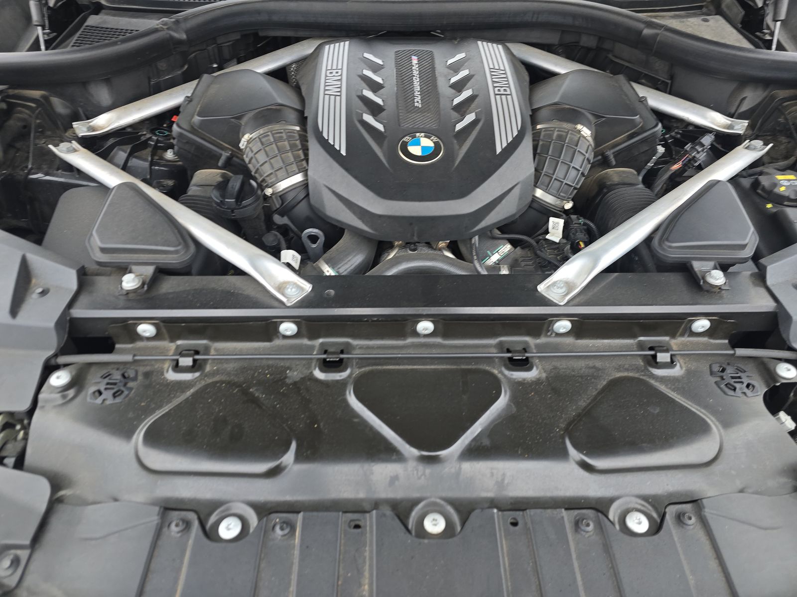 2020 BMW X5 M50i AWD