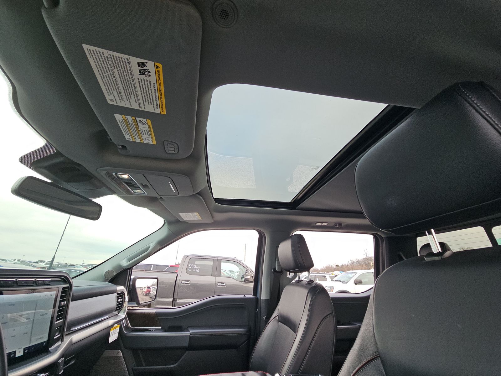 2023 Ford F-150 Lariat AWD