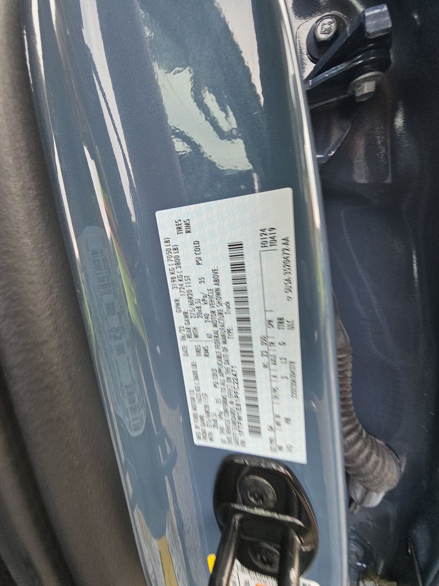 2023 Ford F-150 Lariat AWD