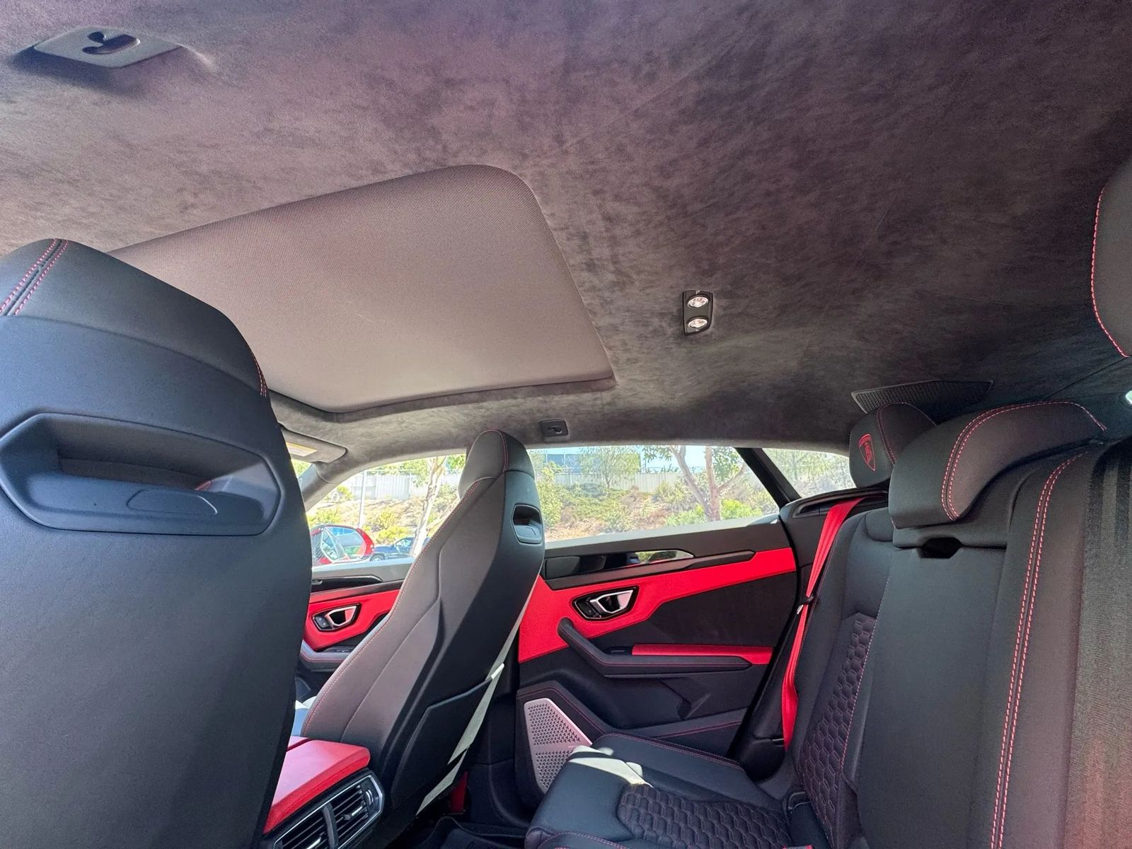 2022 Lamborghini Urus Base AWD