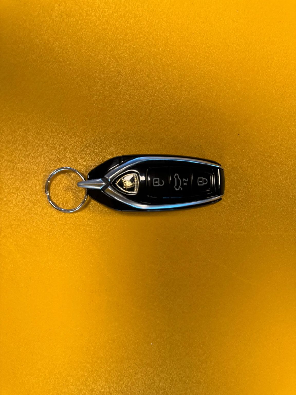 2022 Lamborghini Urus Base AWD