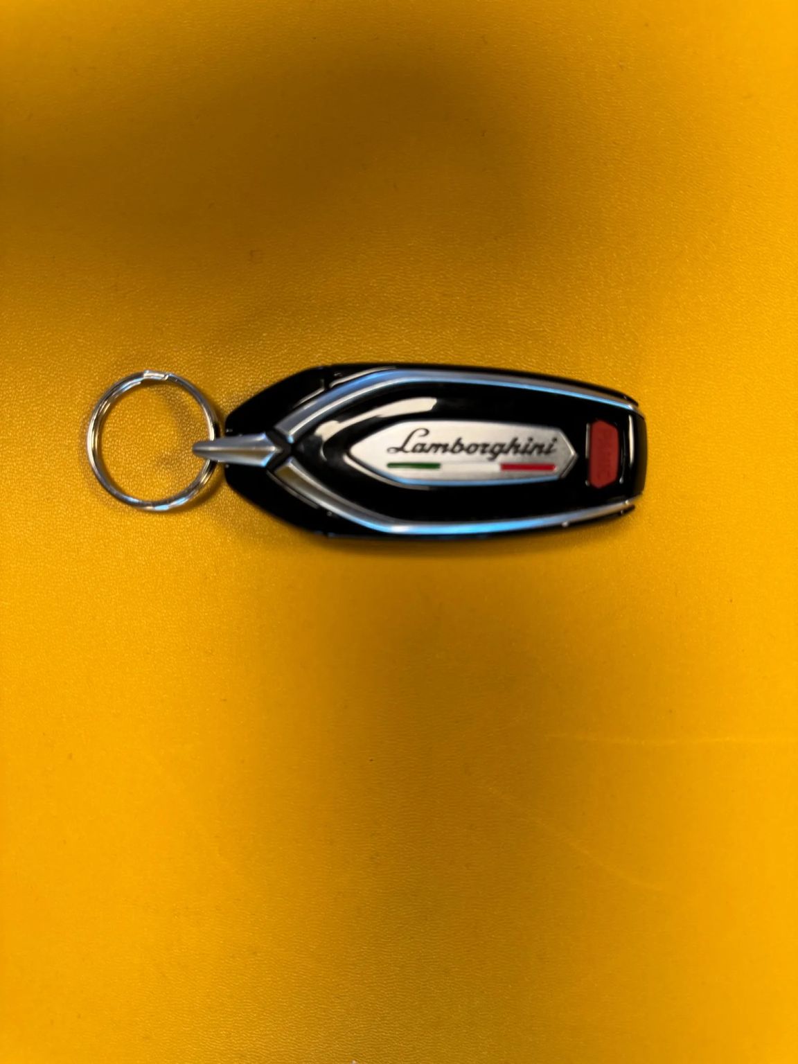 2022 Lamborghini Urus Base AWD