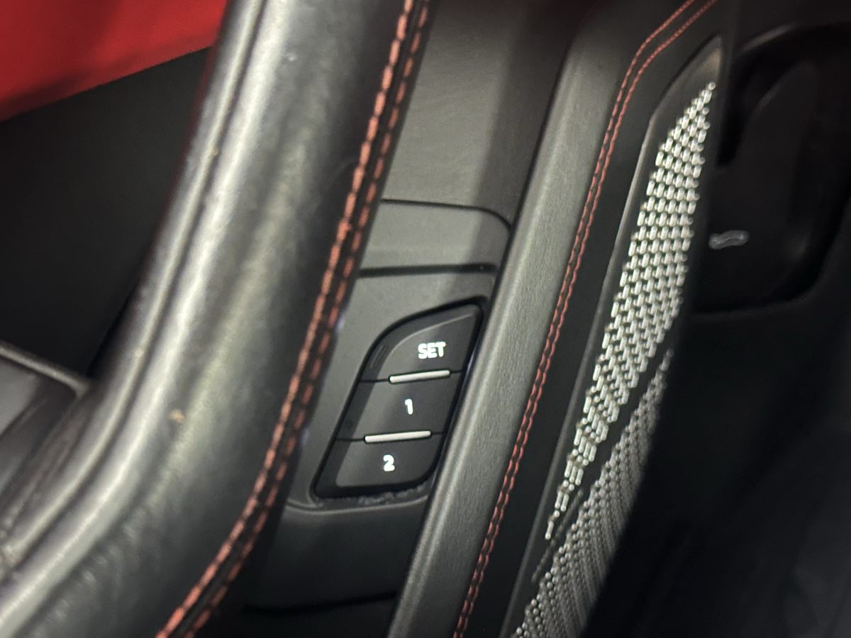 2019 Lamborghini Urus Base AWD