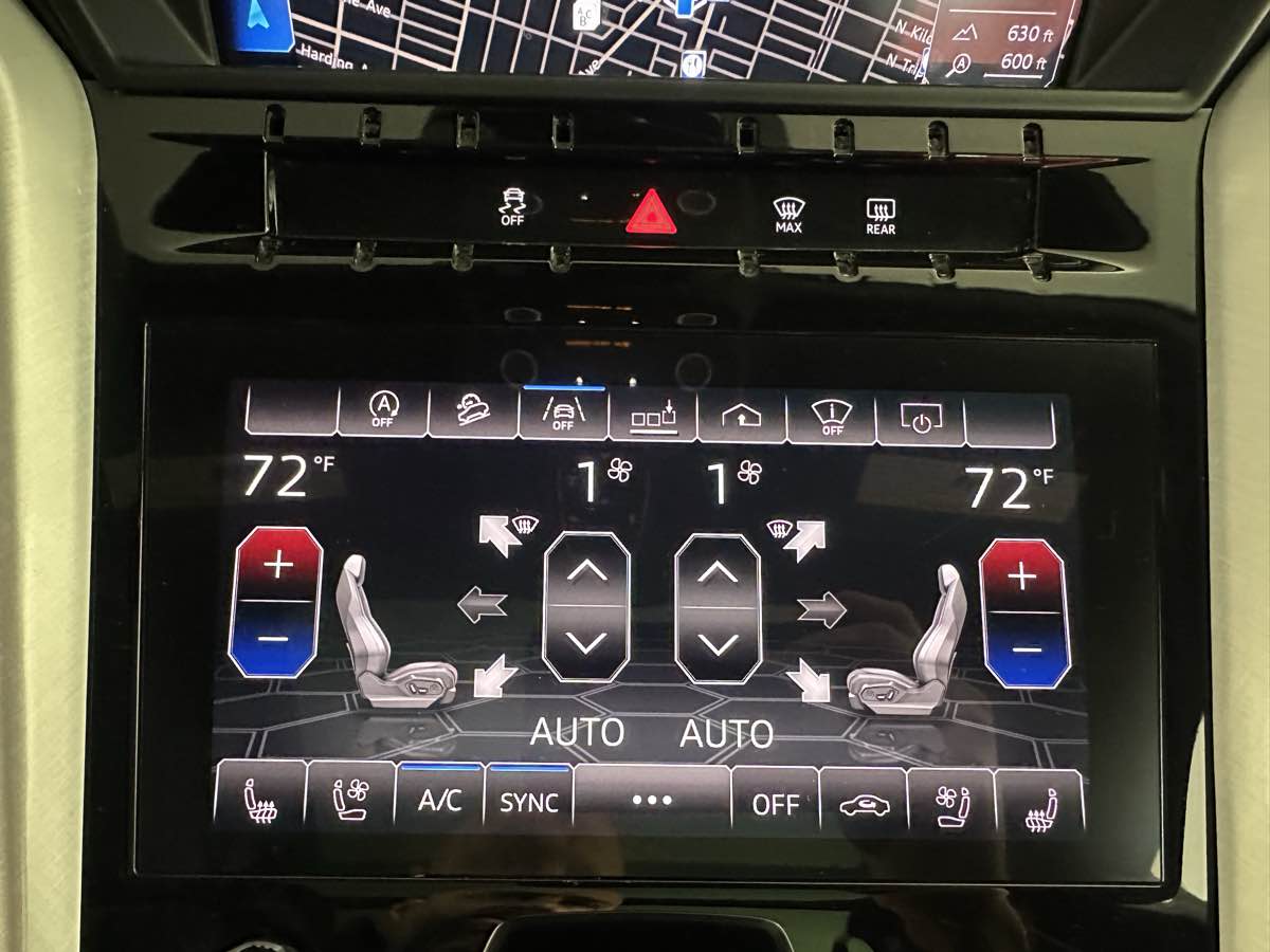 2019 Lamborghini Urus Base AWD