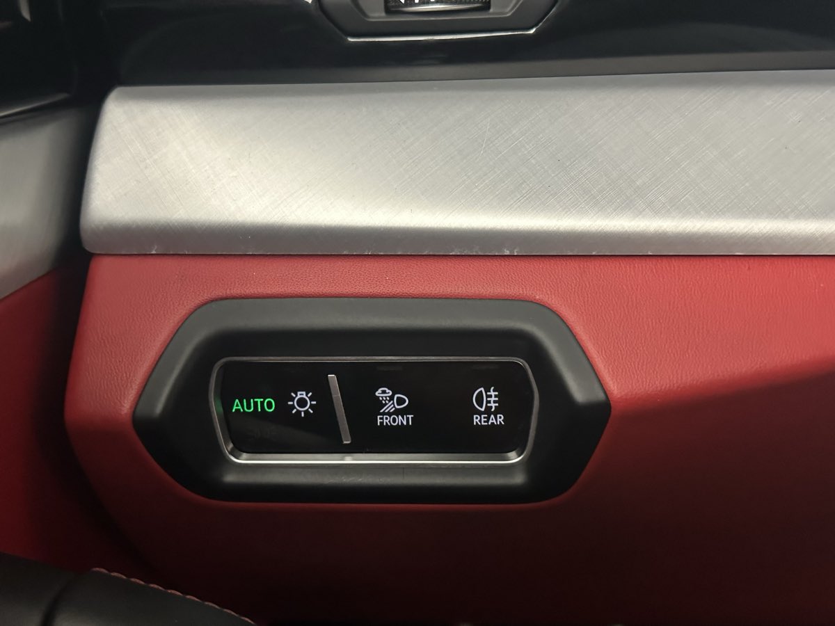 2019 Lamborghini Urus Base AWD