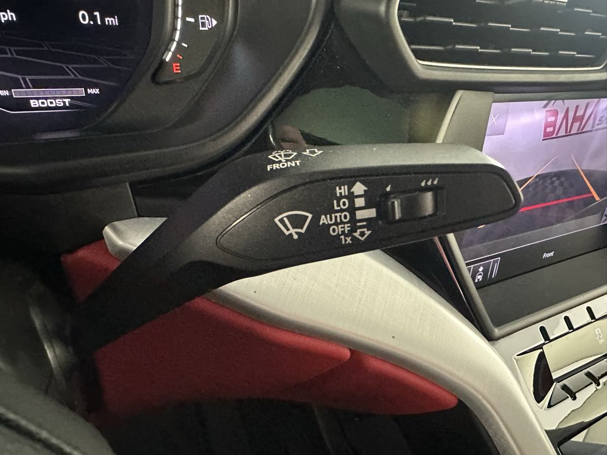 2019 Lamborghini Urus Base AWD