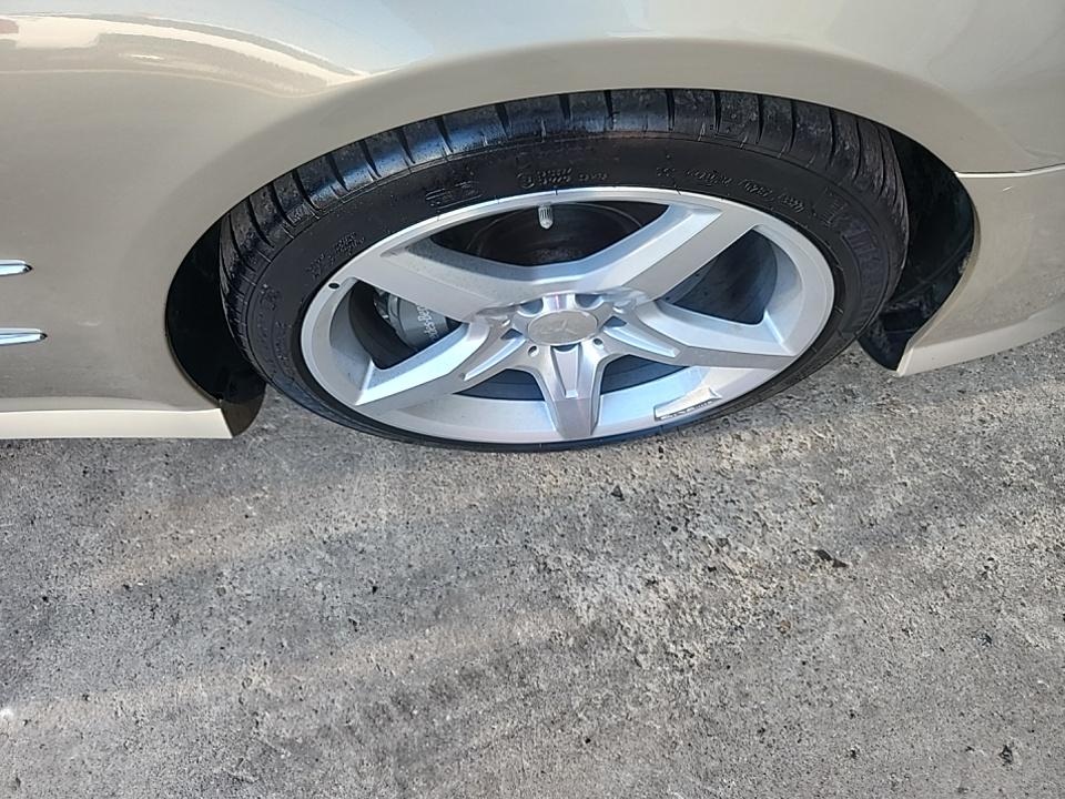 2013 Mercedes-Benz SL-Class SL 550 RWD