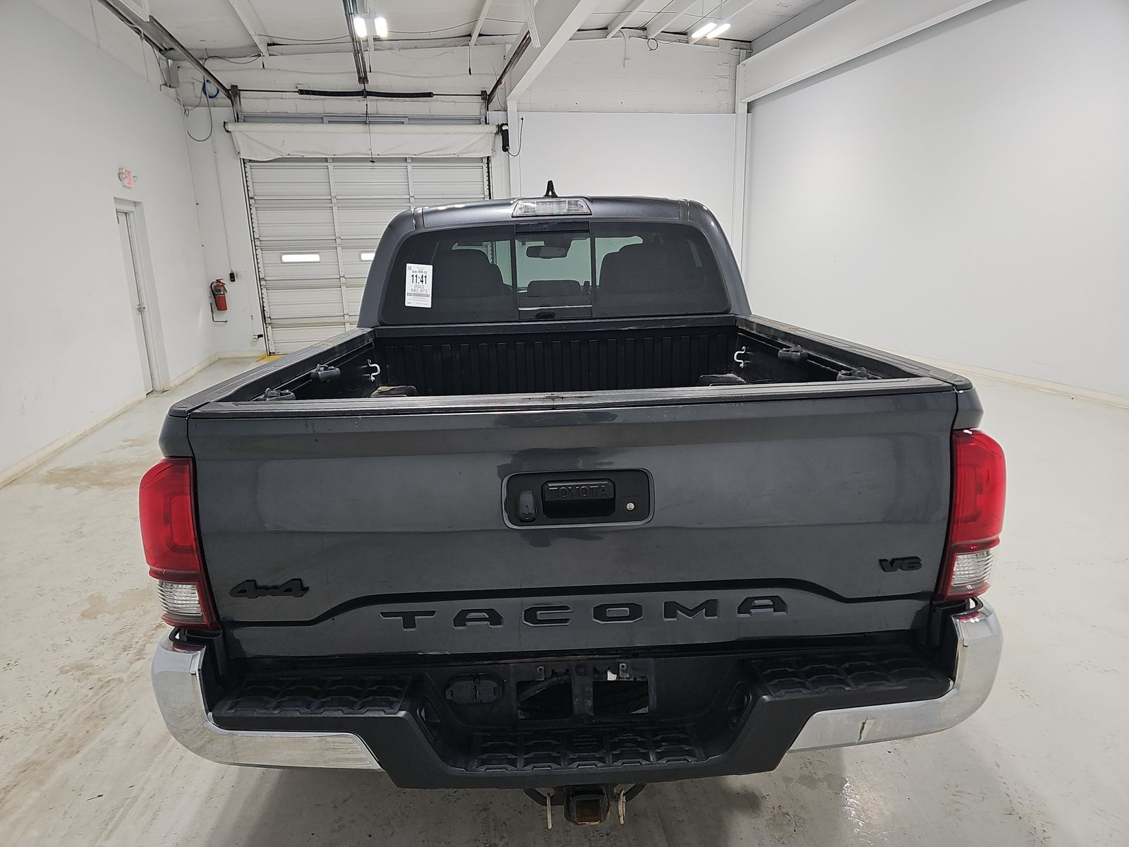 2022 Toyota Tacoma SR5 AWD