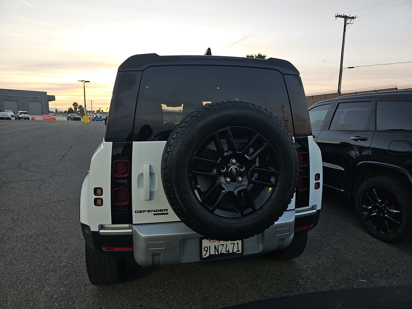 2020 Land Rover Defender 110 SE AWD