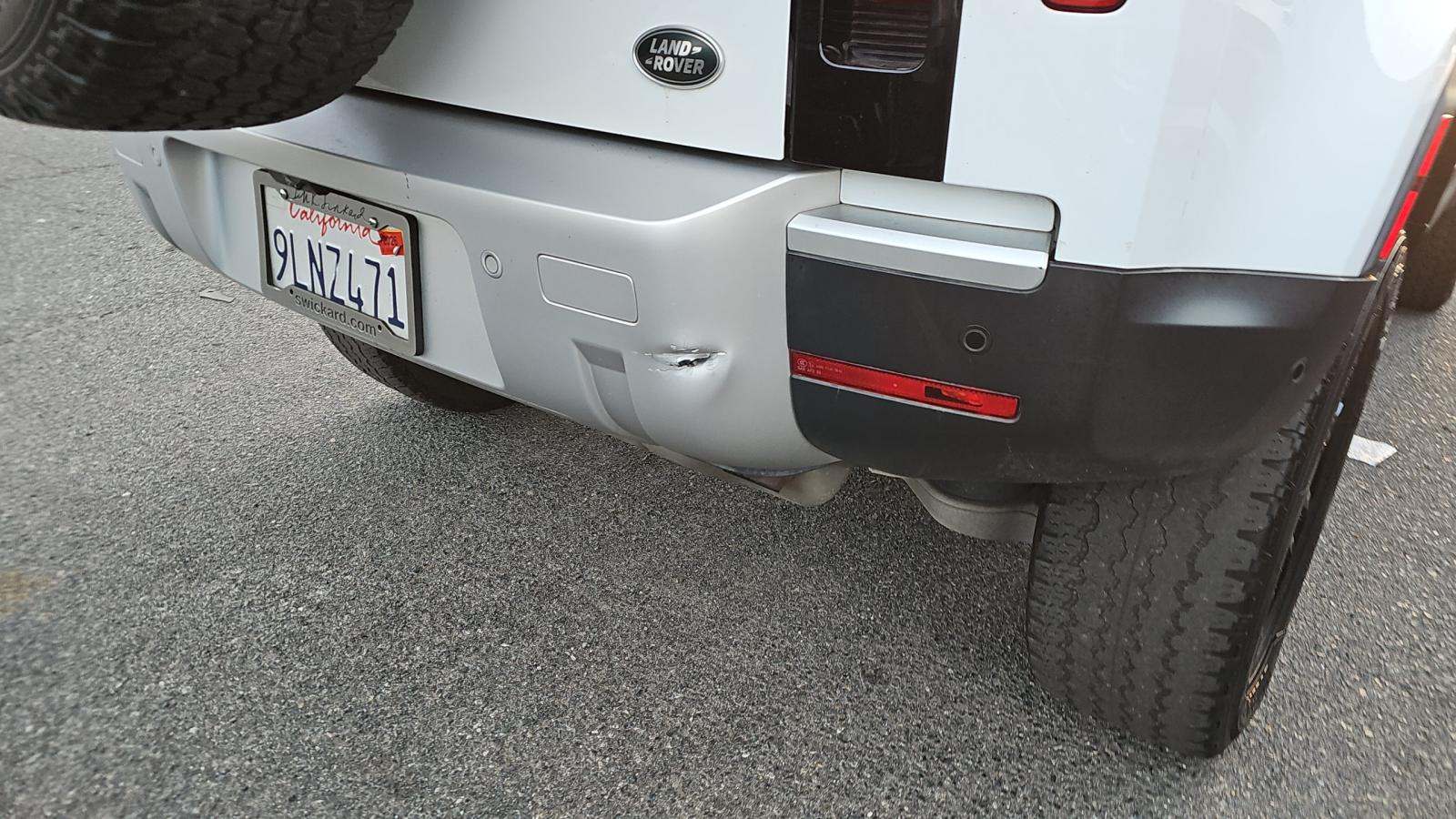 2020 Land Rover Defender 110 SE AWD