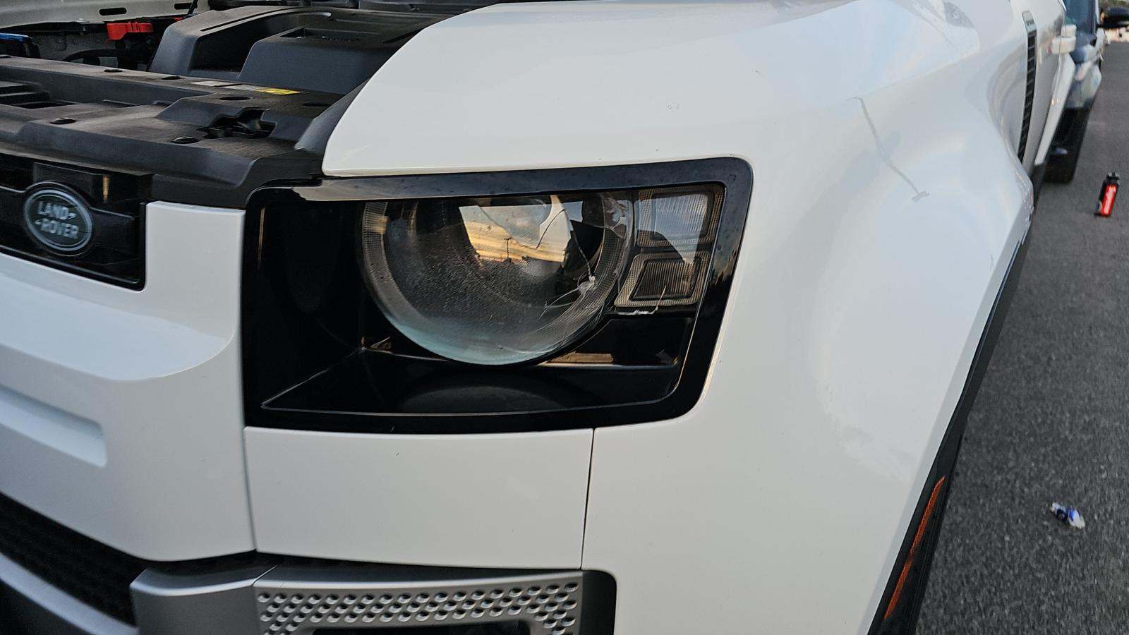 2020 Land Rover Defender 110 SE AWD