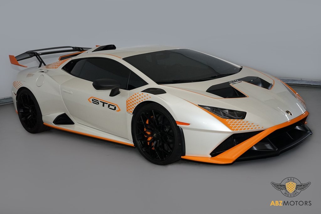 2022 Lamborghini Huracan STO RWD