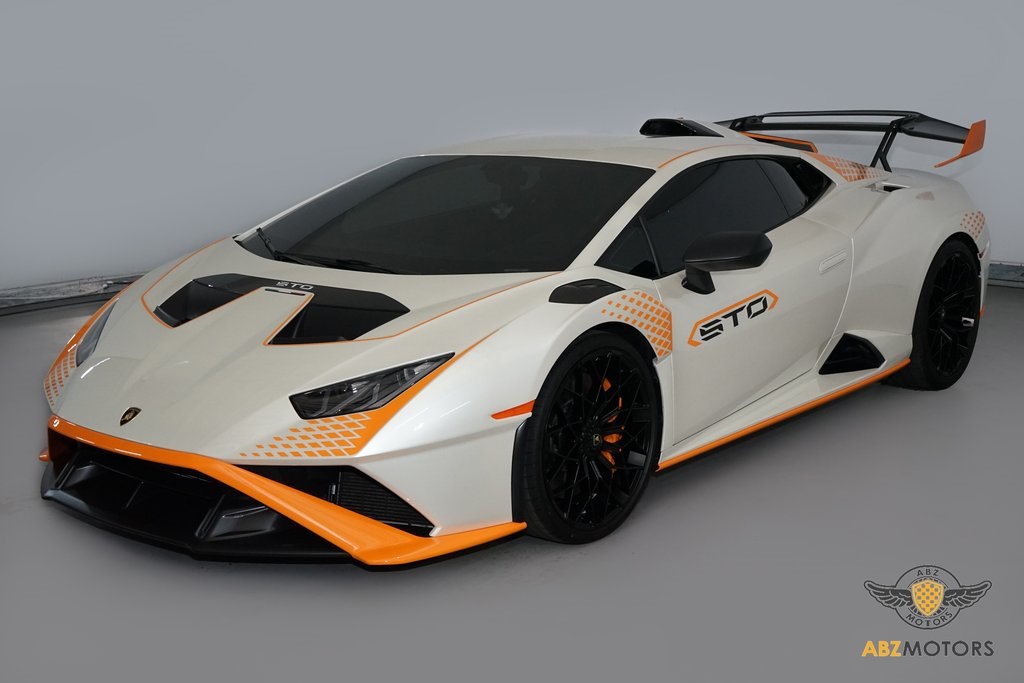 2022 Lamborghini Huracan STO RWD