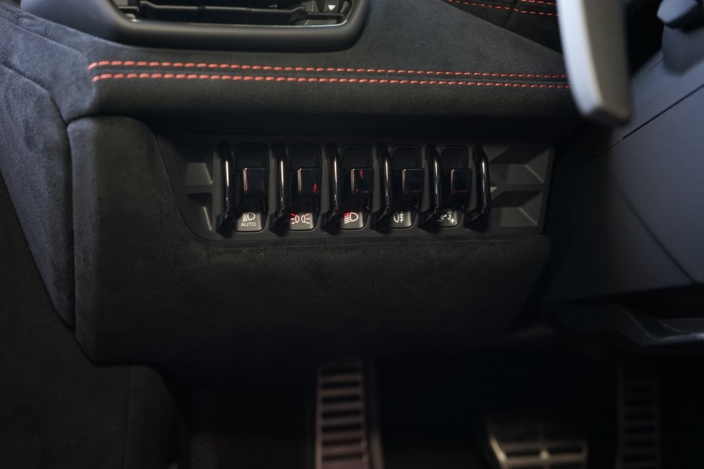 2022 Lamborghini Huracan STO RWD