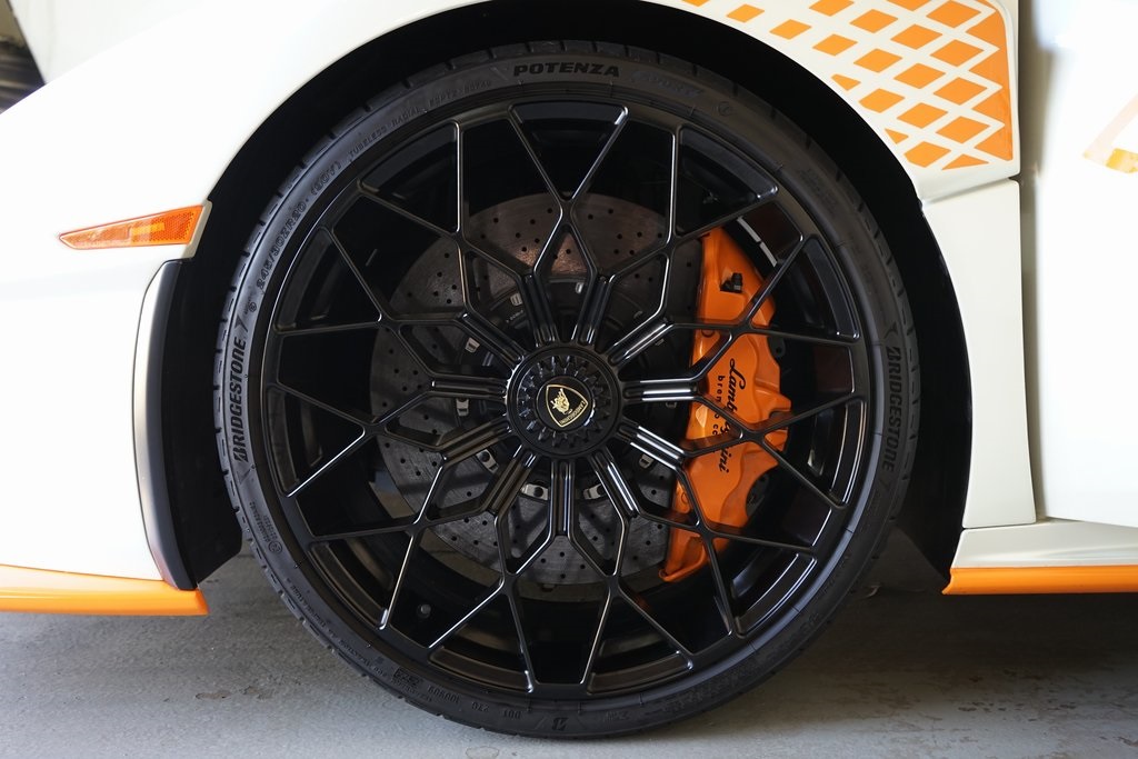 2022 Lamborghini Huracan STO RWD