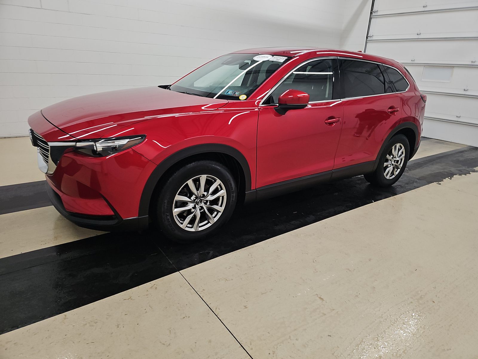 2017 Mazda CX-9 Touring's photo