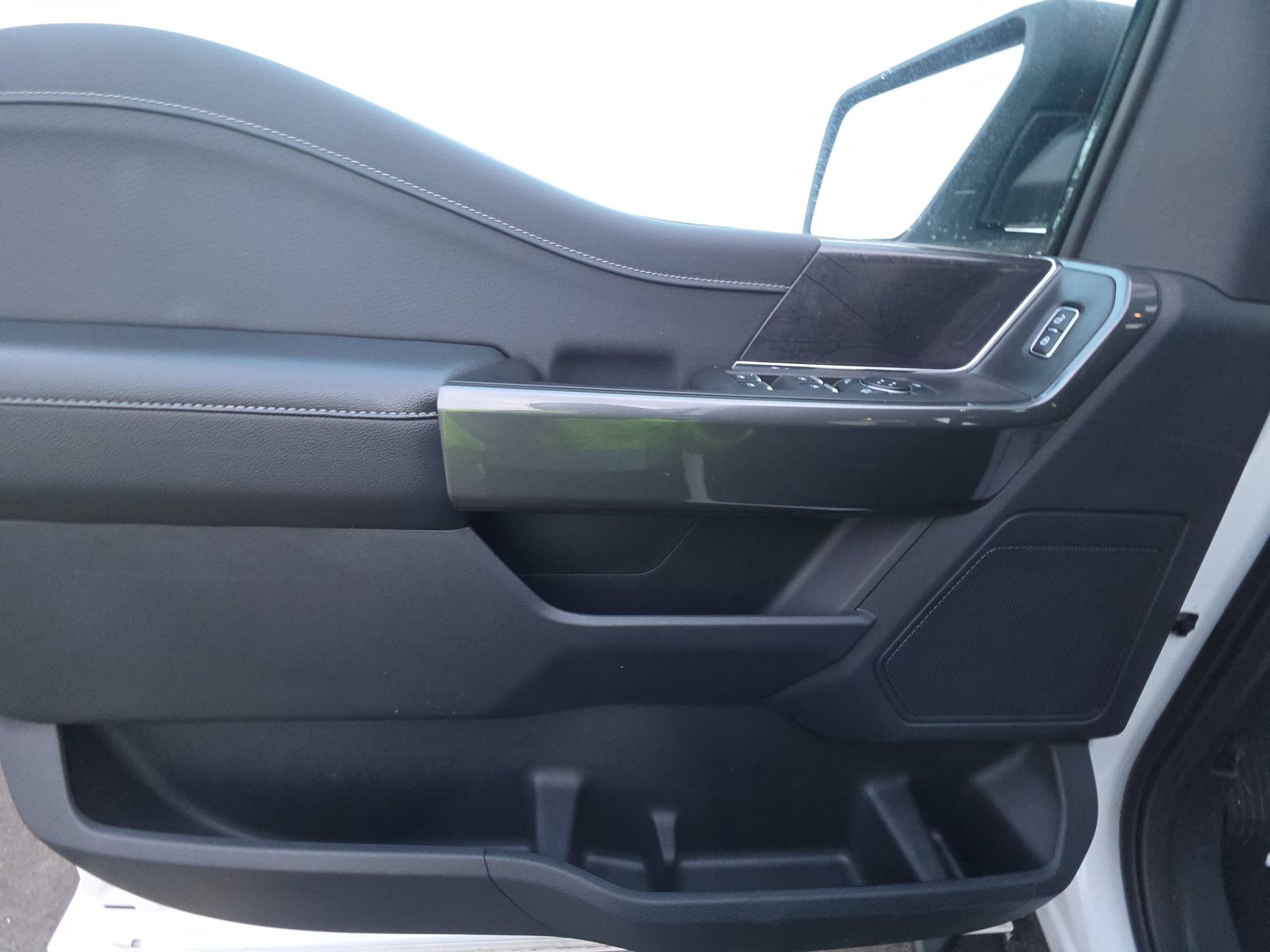 2023 Ford F-150 Hybrid XLT AWD