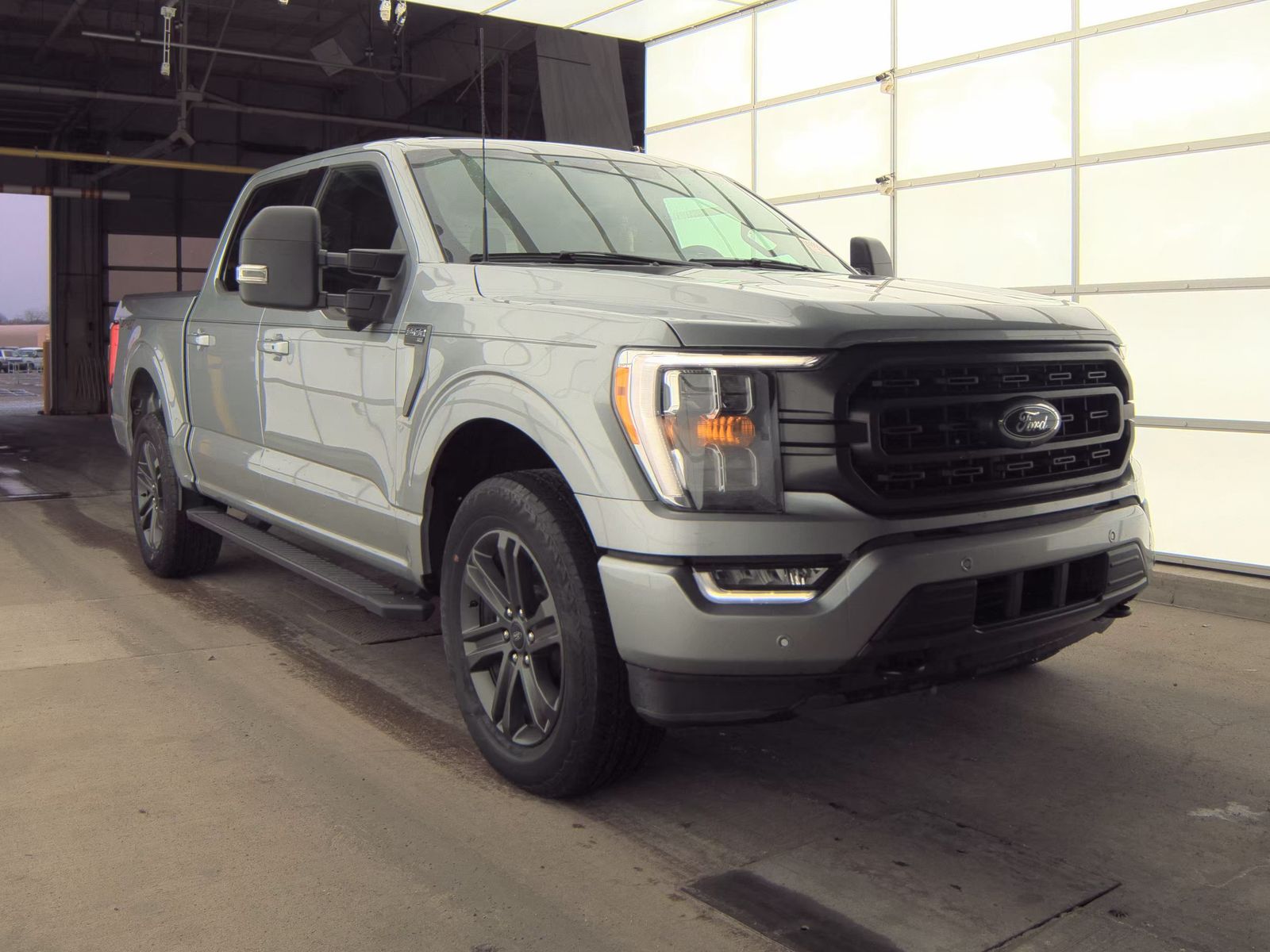 2023 Ford F-150 XLT AWD