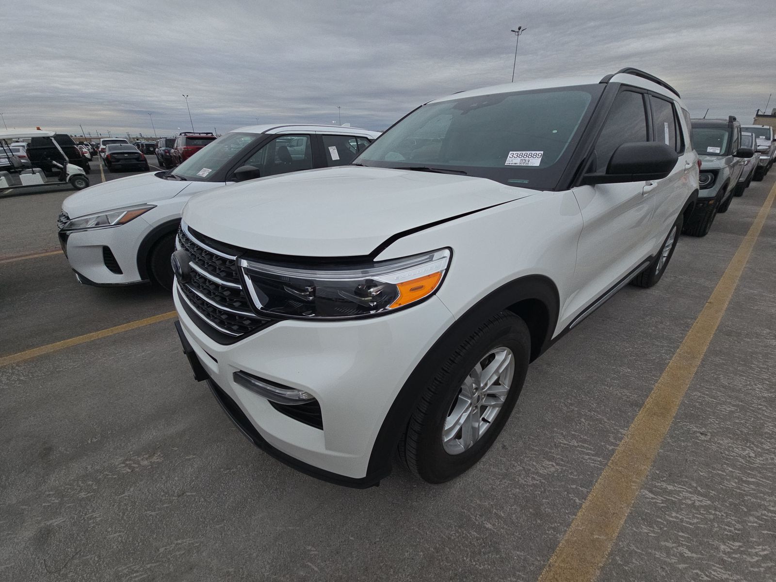 2023 Ford Explorer XLT RWD