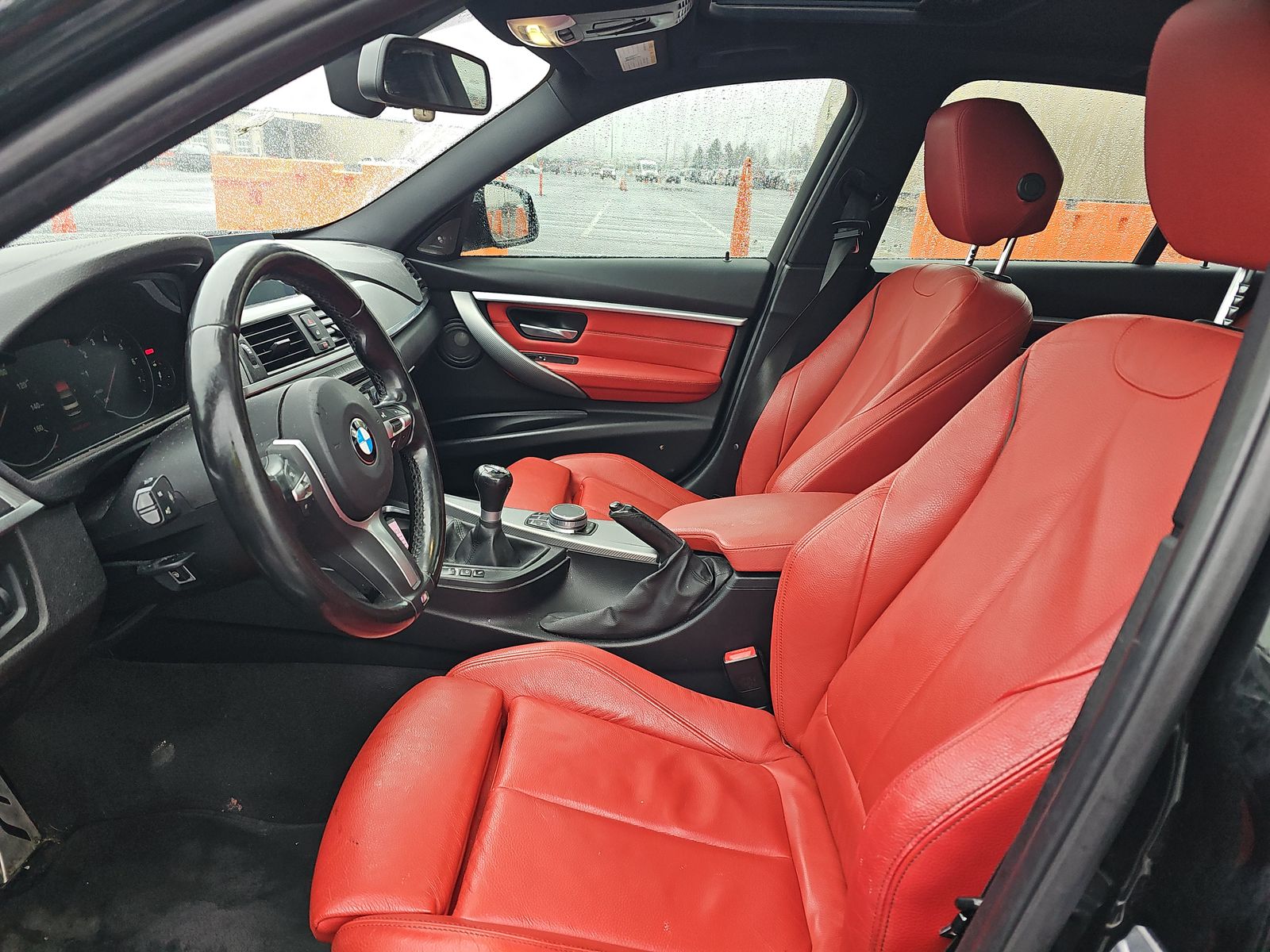 BMW 3 Series Sedan 340i xDrive M SPORT LINE снимка BMW 3 Series Sedan 340i xDrive M SPORT LINE