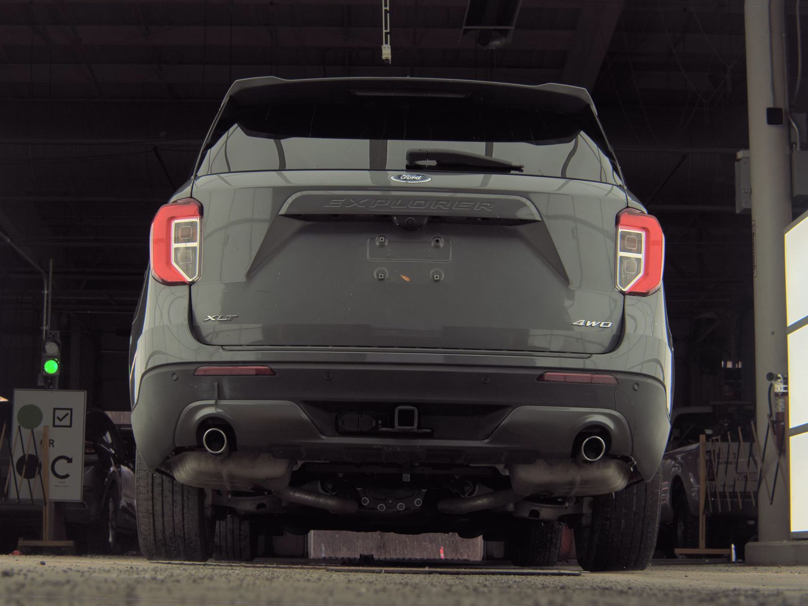 2023 Ford Explorer XLT AWD