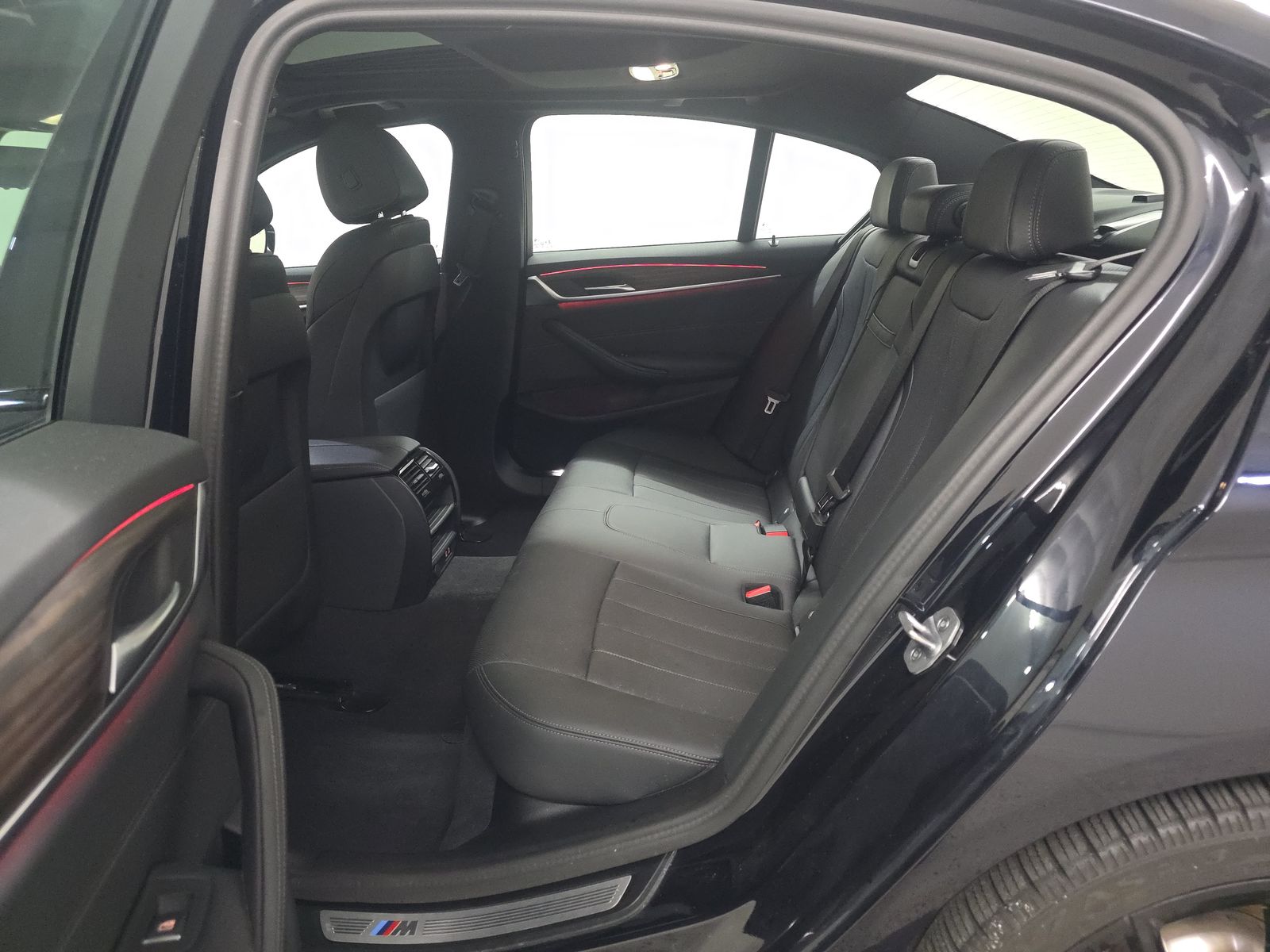 2023 BMW 5 Series 530e RWD