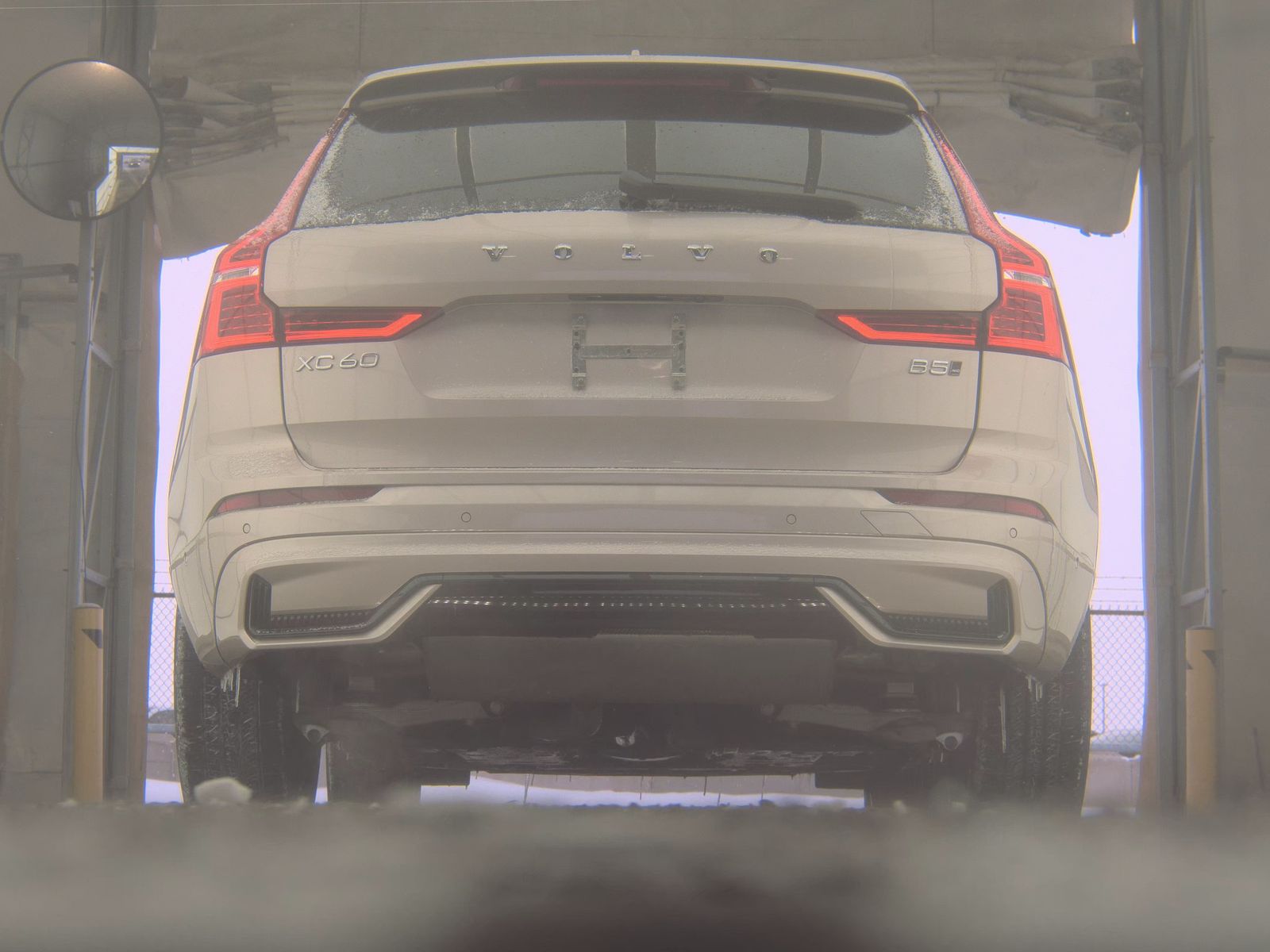 2025 Volvo XC60 B5 Plus AWD