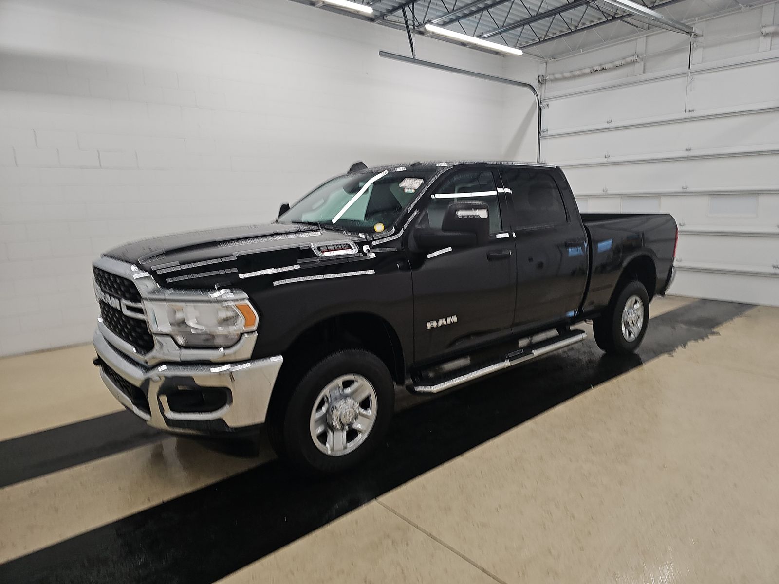 2024 RAM Ram 2500 Pickup Big Horn's photo