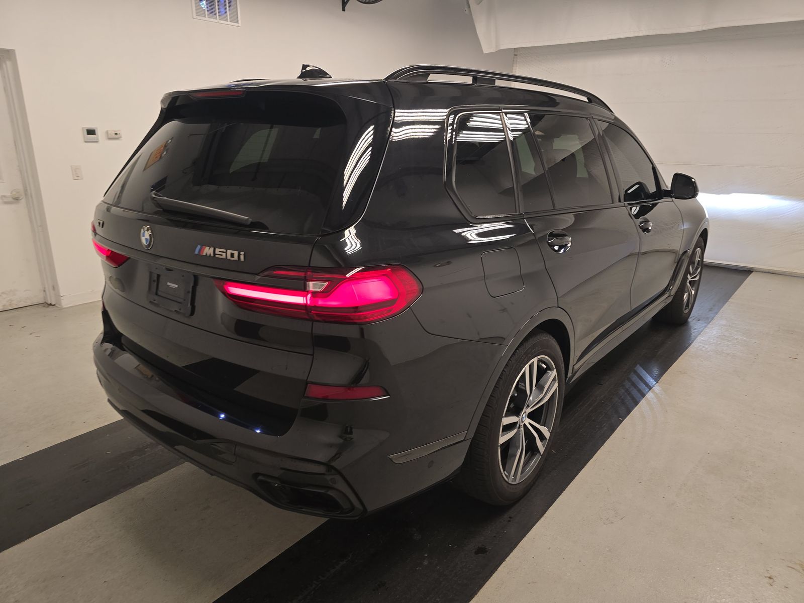 2020 BMW X7 M50i AWD