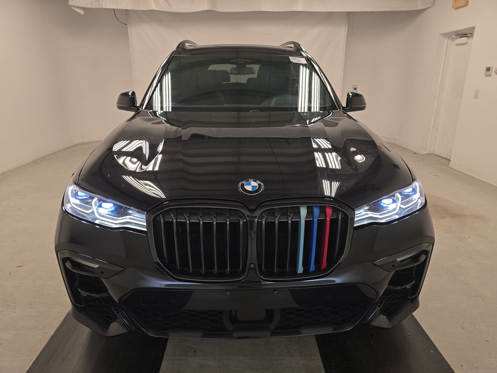 2020 BMW X7 M50i AWD