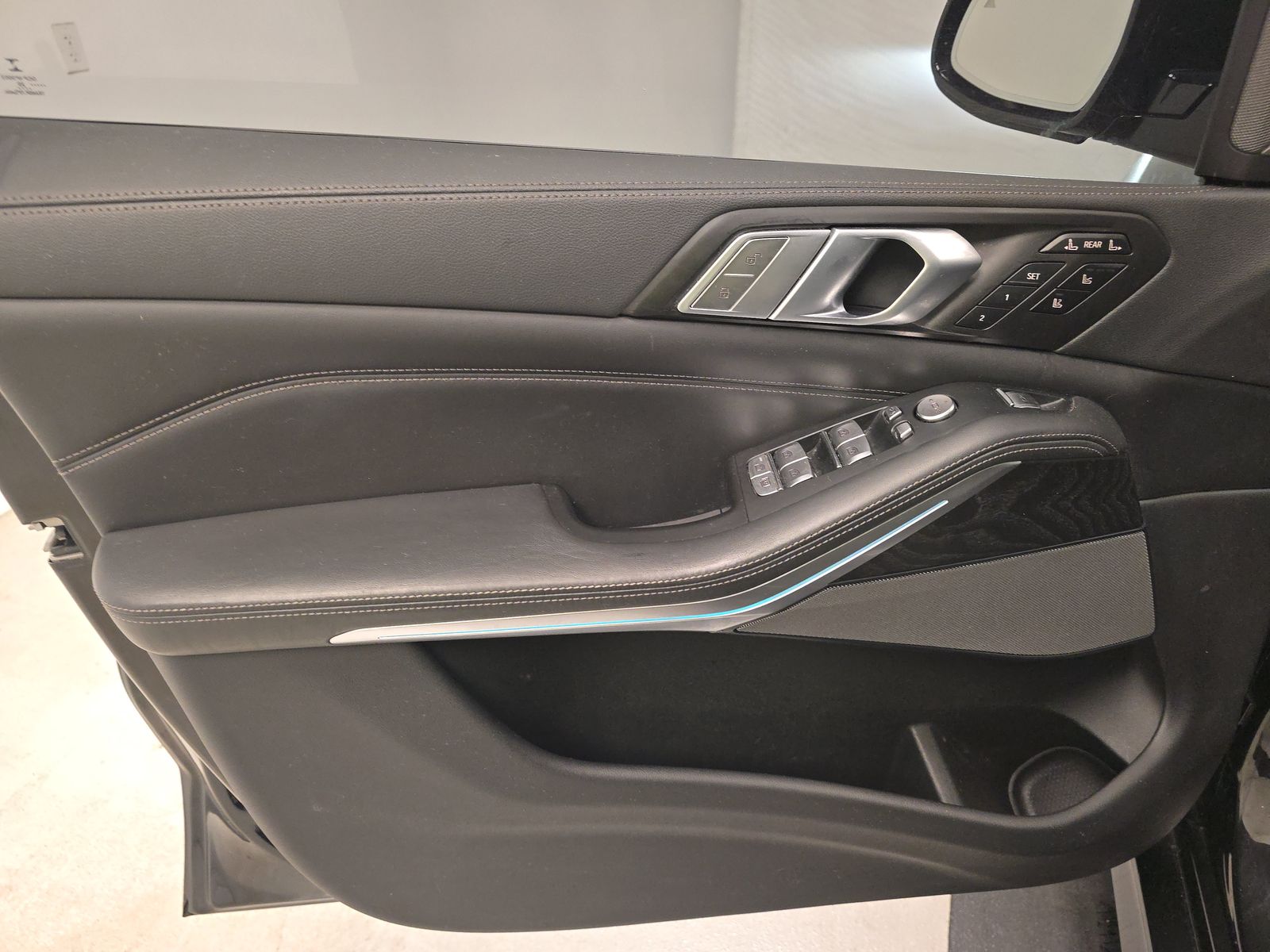 2020 BMW X7 M50i AWD