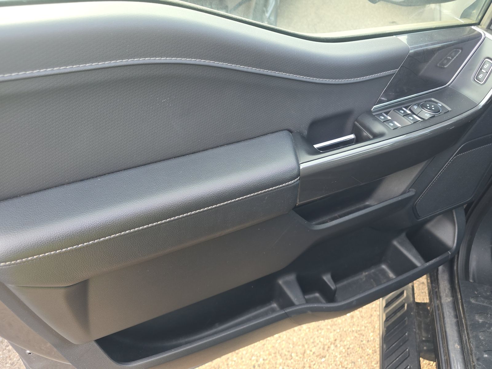 2023 Ford F-150 Hybrid XLT AWD