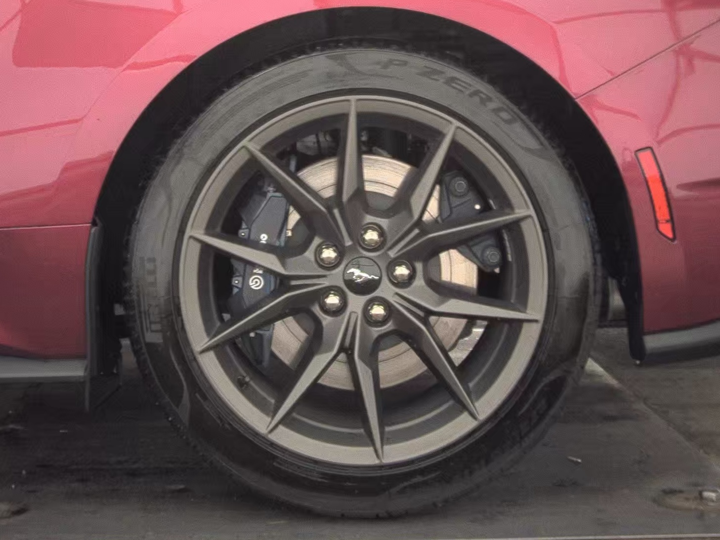 2025 Ford Mustang Dark Horse RWD