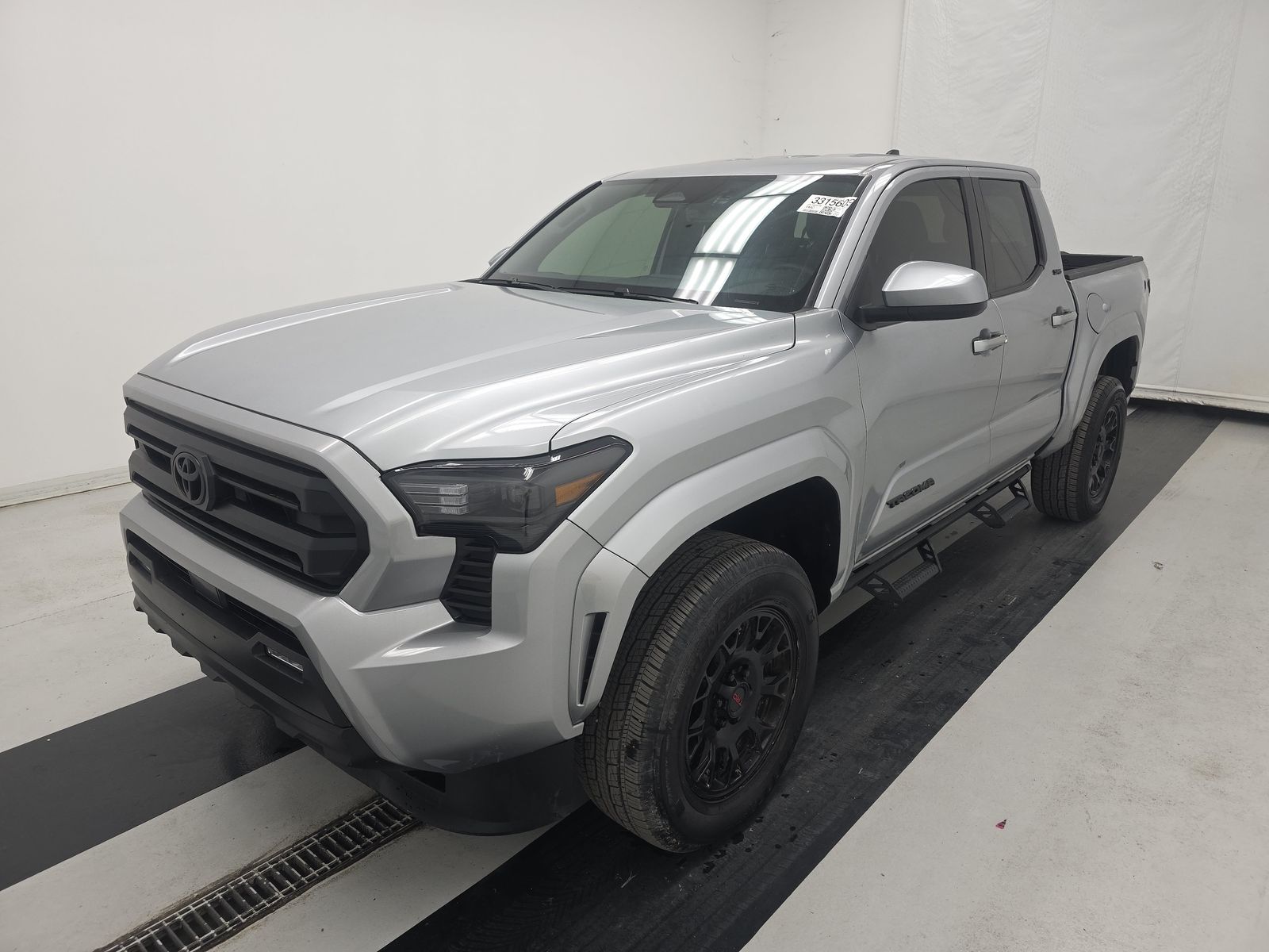 2025 Toyota Tacoma SR5 RWD