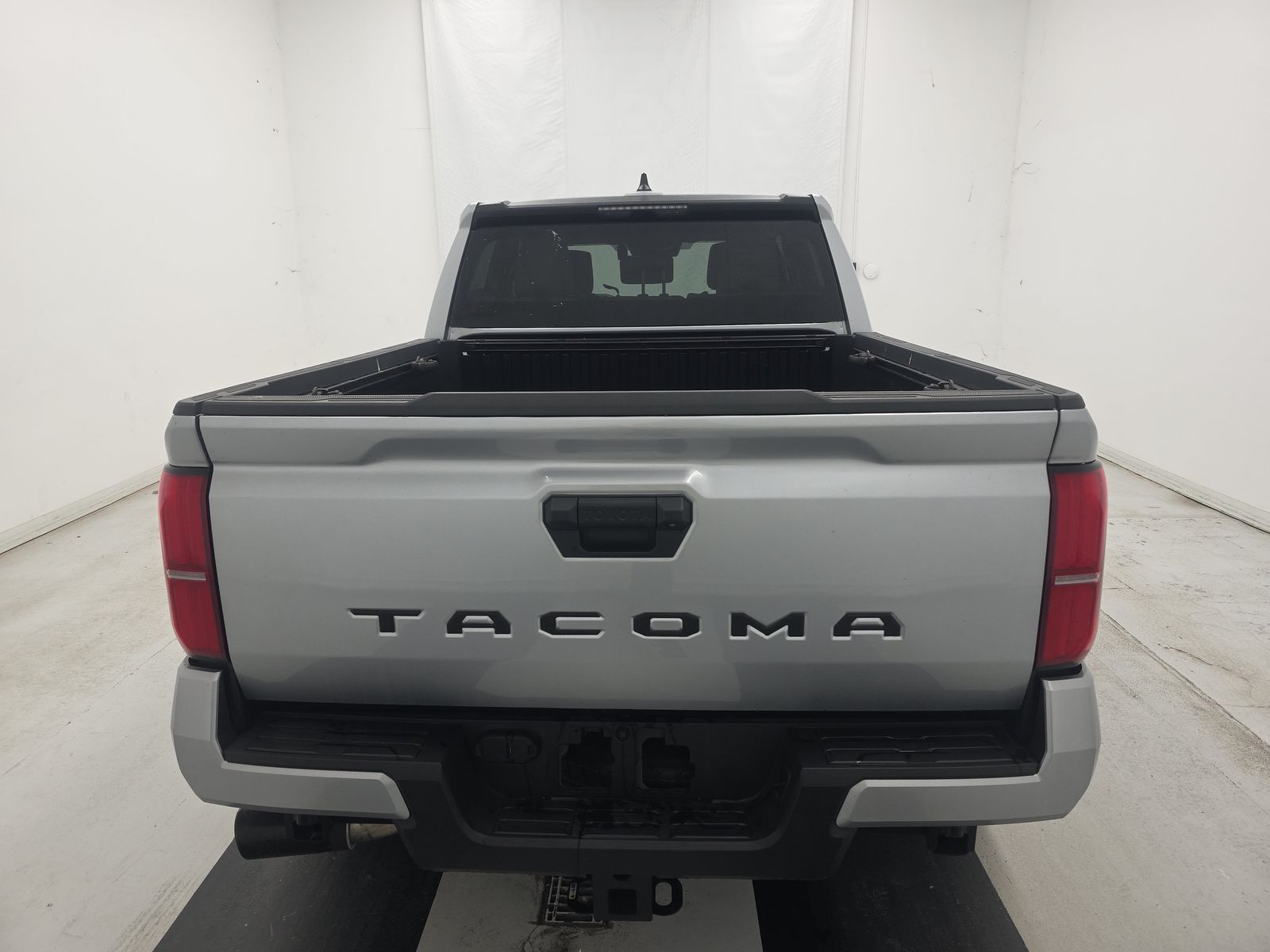 2025 Toyota Tacoma SR5 RWD