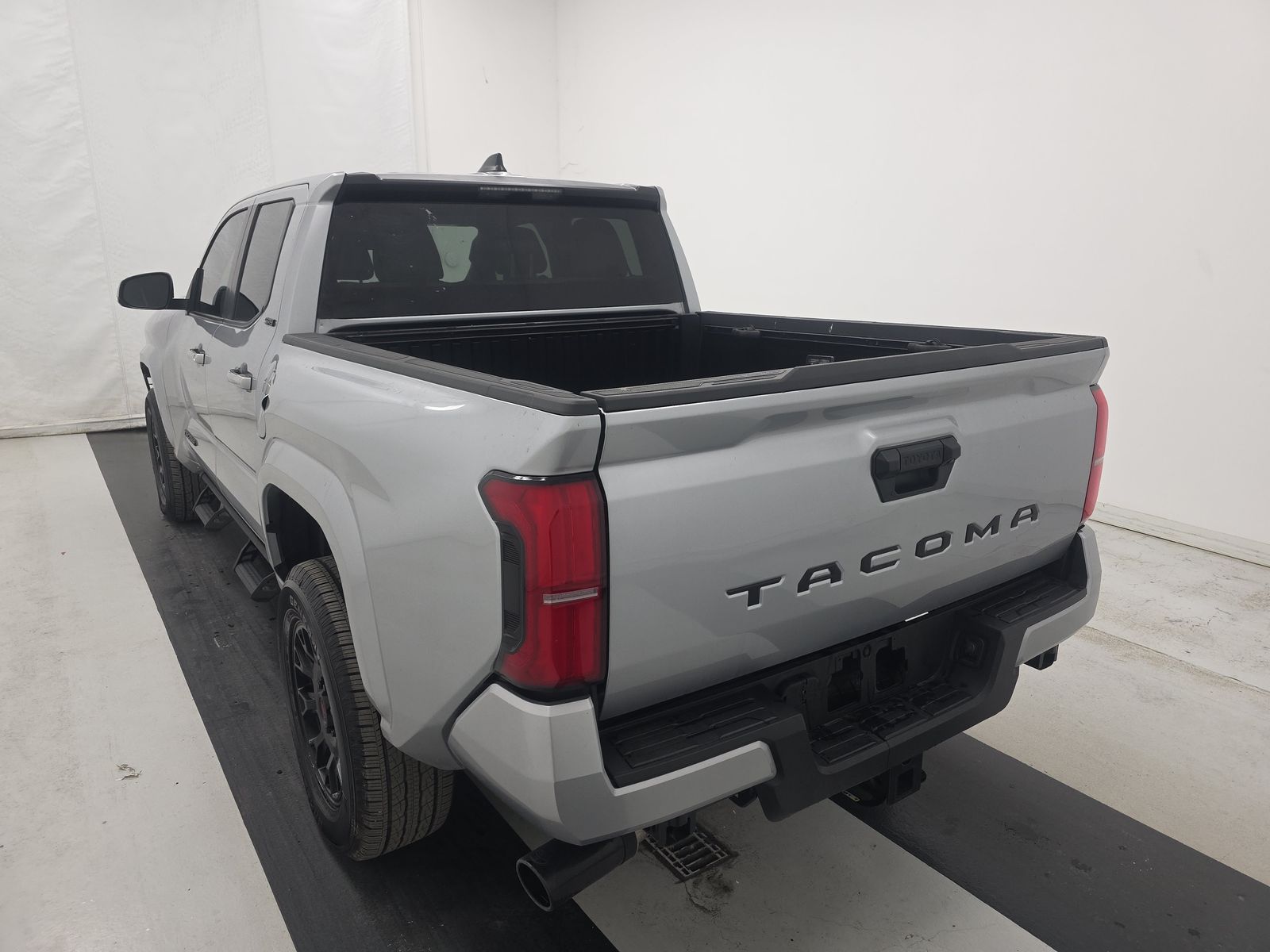 2025 Toyota Tacoma SR5 RWD
