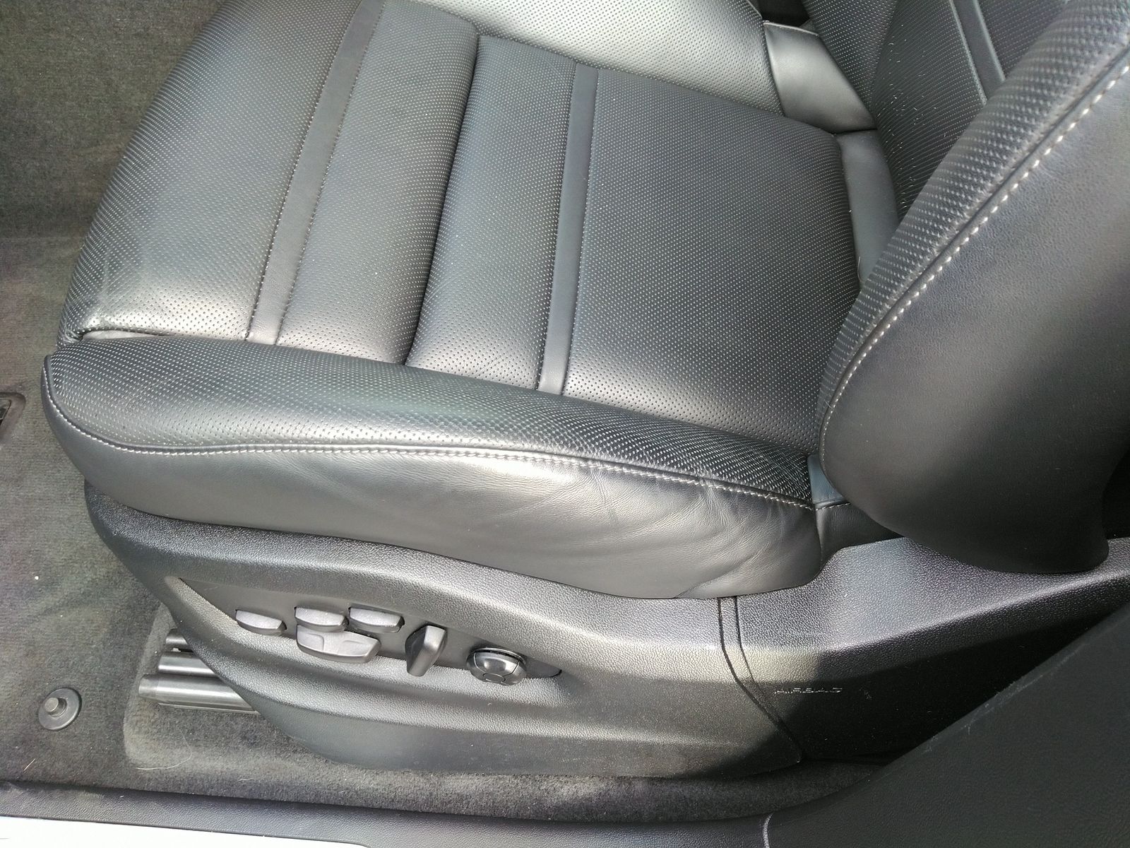 2024 Porsche Cayenne S AWD