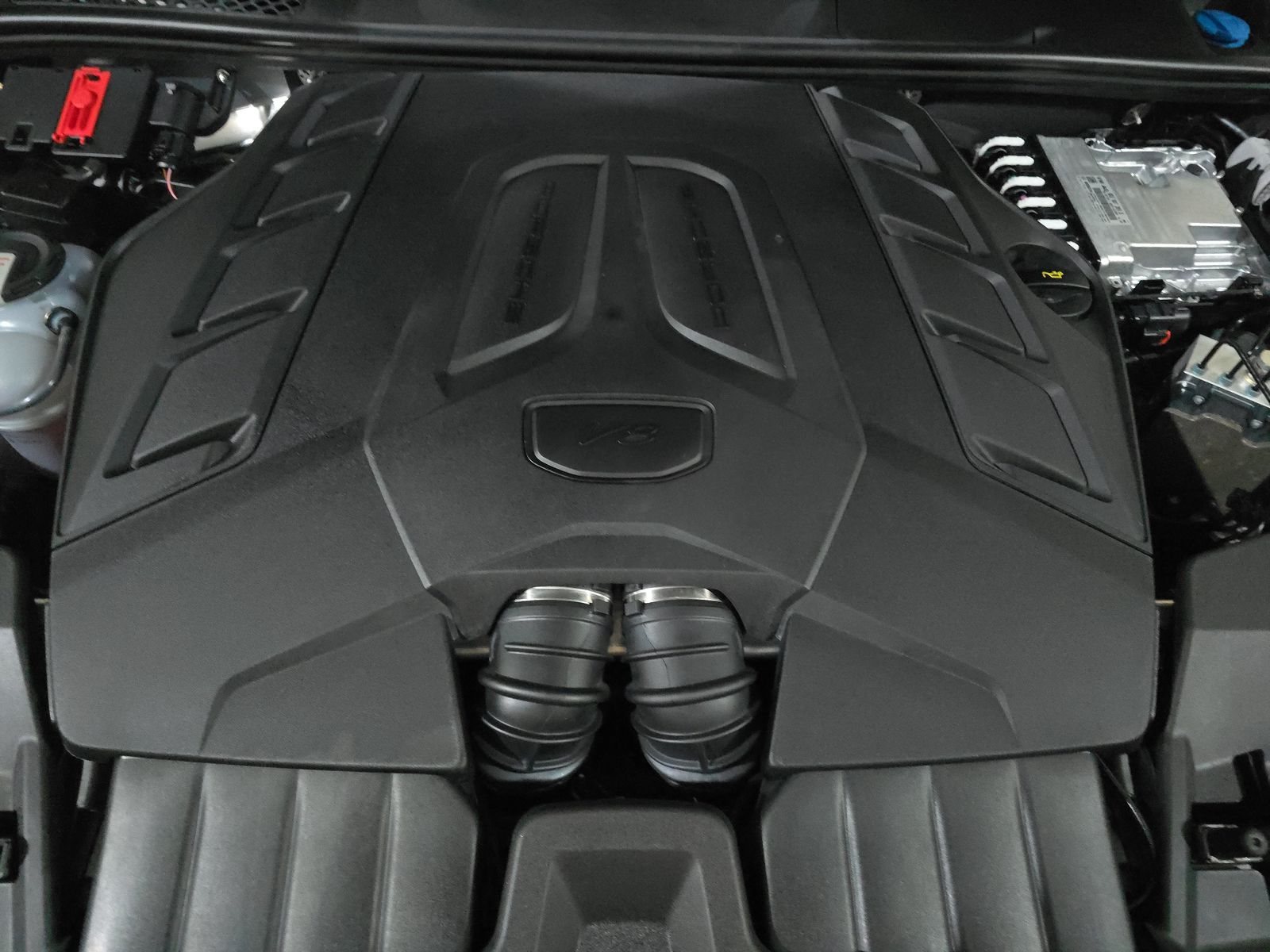 2024 Porsche Cayenne S AWD