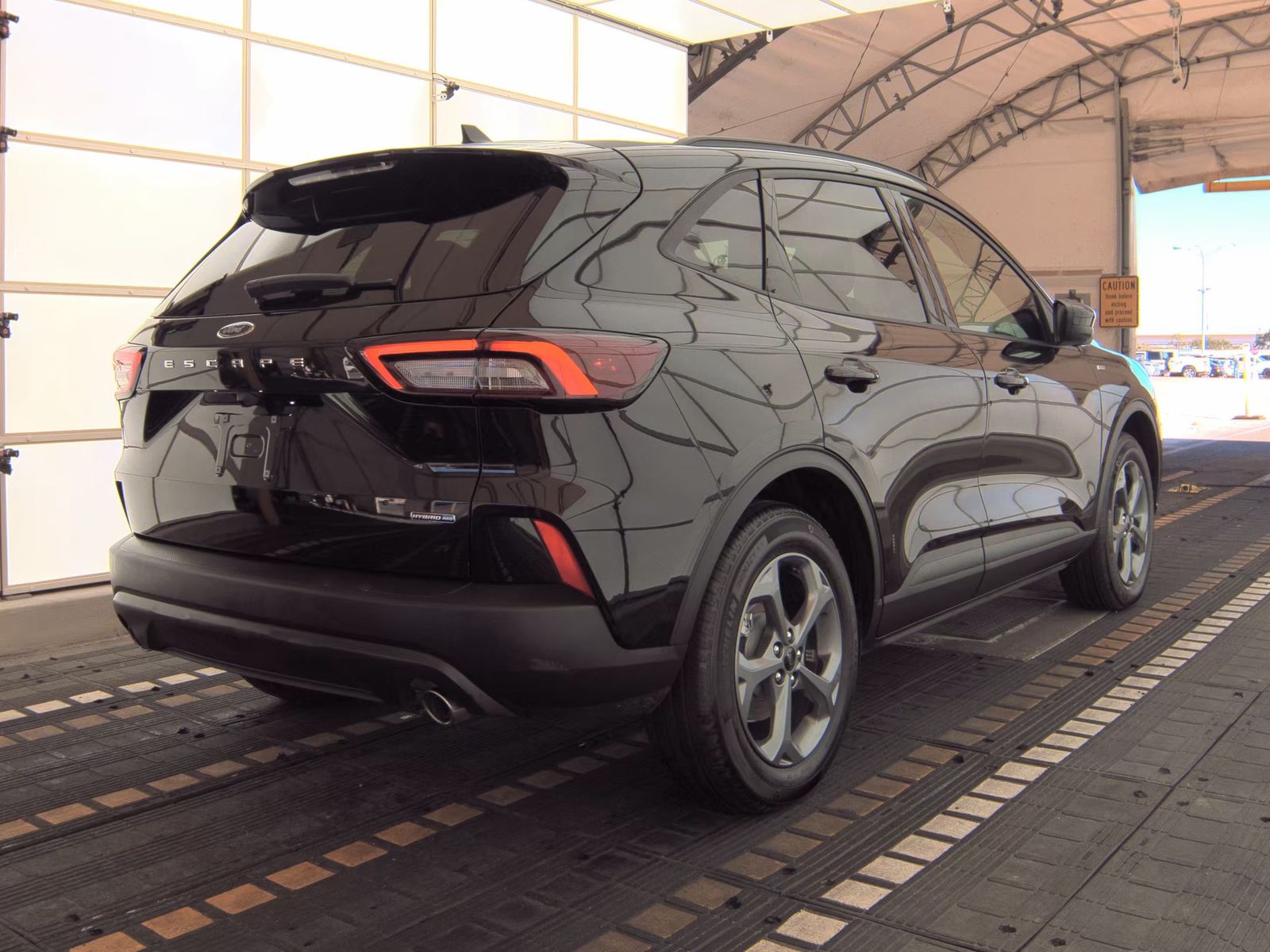 2025 Ford Escape Hybrid ST-Line Elite AWD