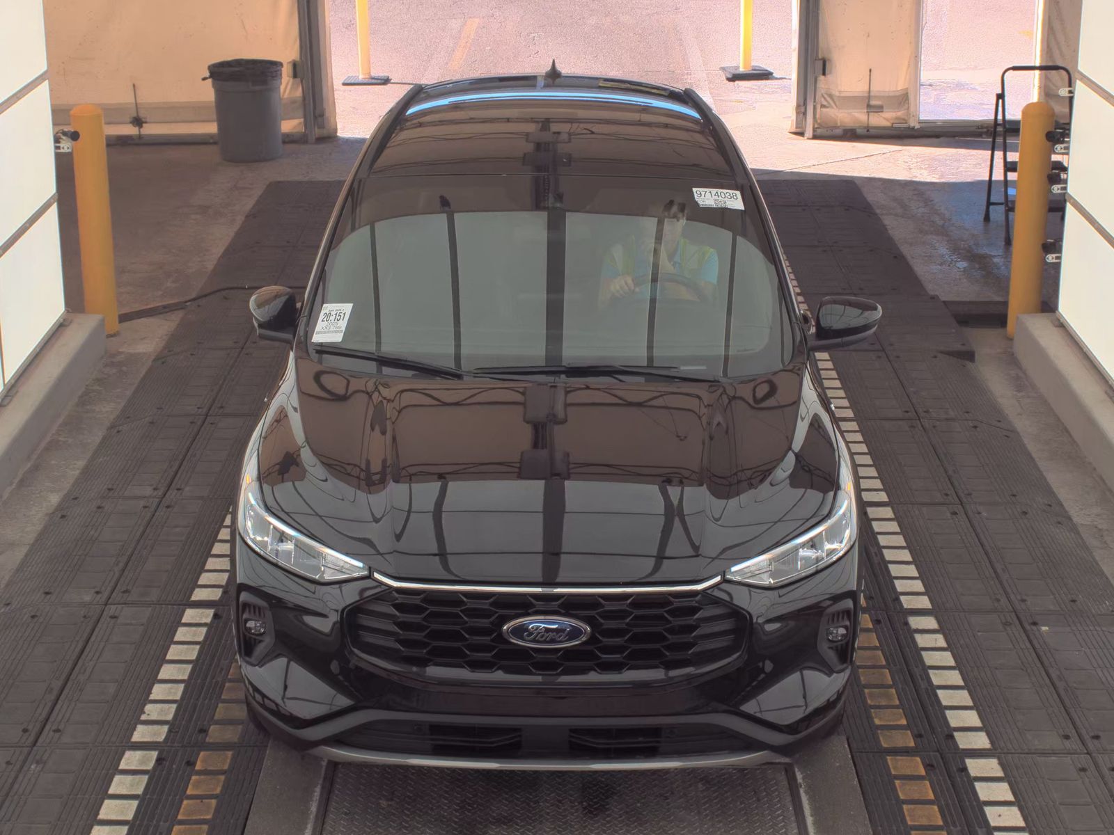 2025 Ford Escape Hybrid ST-Line Elite AWD