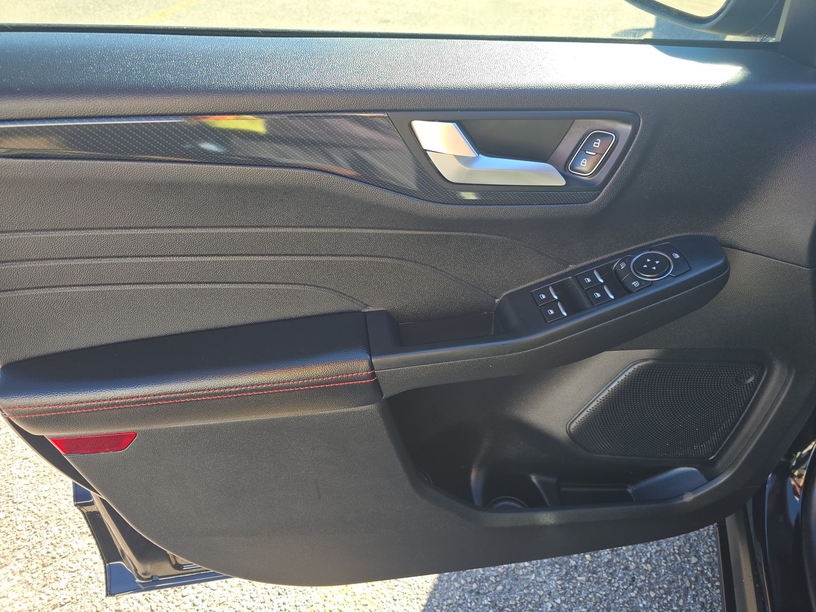 2025 Ford Escape Hybrid ST-Line Elite AWD